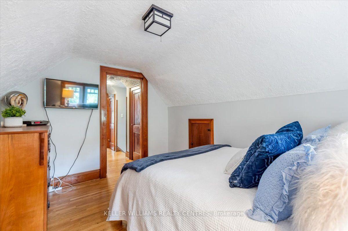 Photo 22 of 431 Eagle Street, Newmarket, Central Newmarket — HOMEH