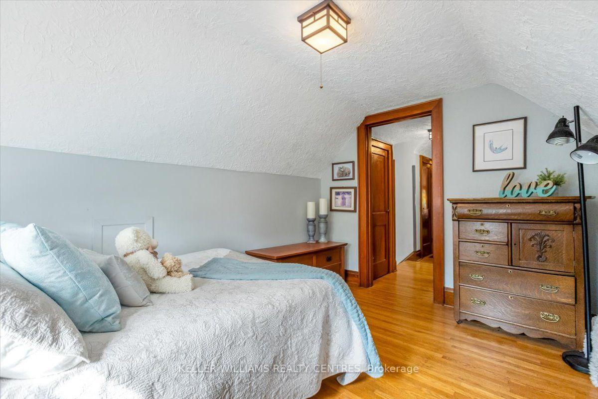 Photo 25 of 431 Eagle Street, Newmarket, Central Newmarket — HOMEH