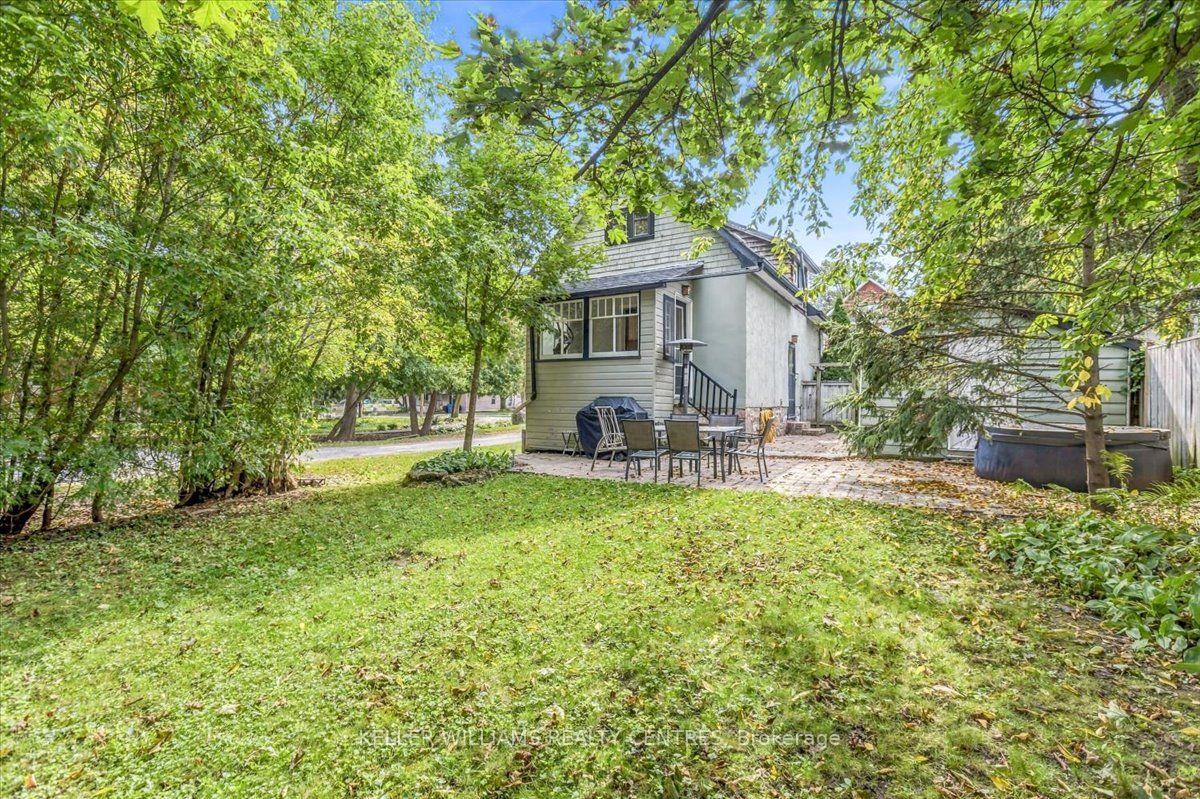 Photo 34 of 431 Eagle Street, Newmarket, Central Newmarket — HOMEH