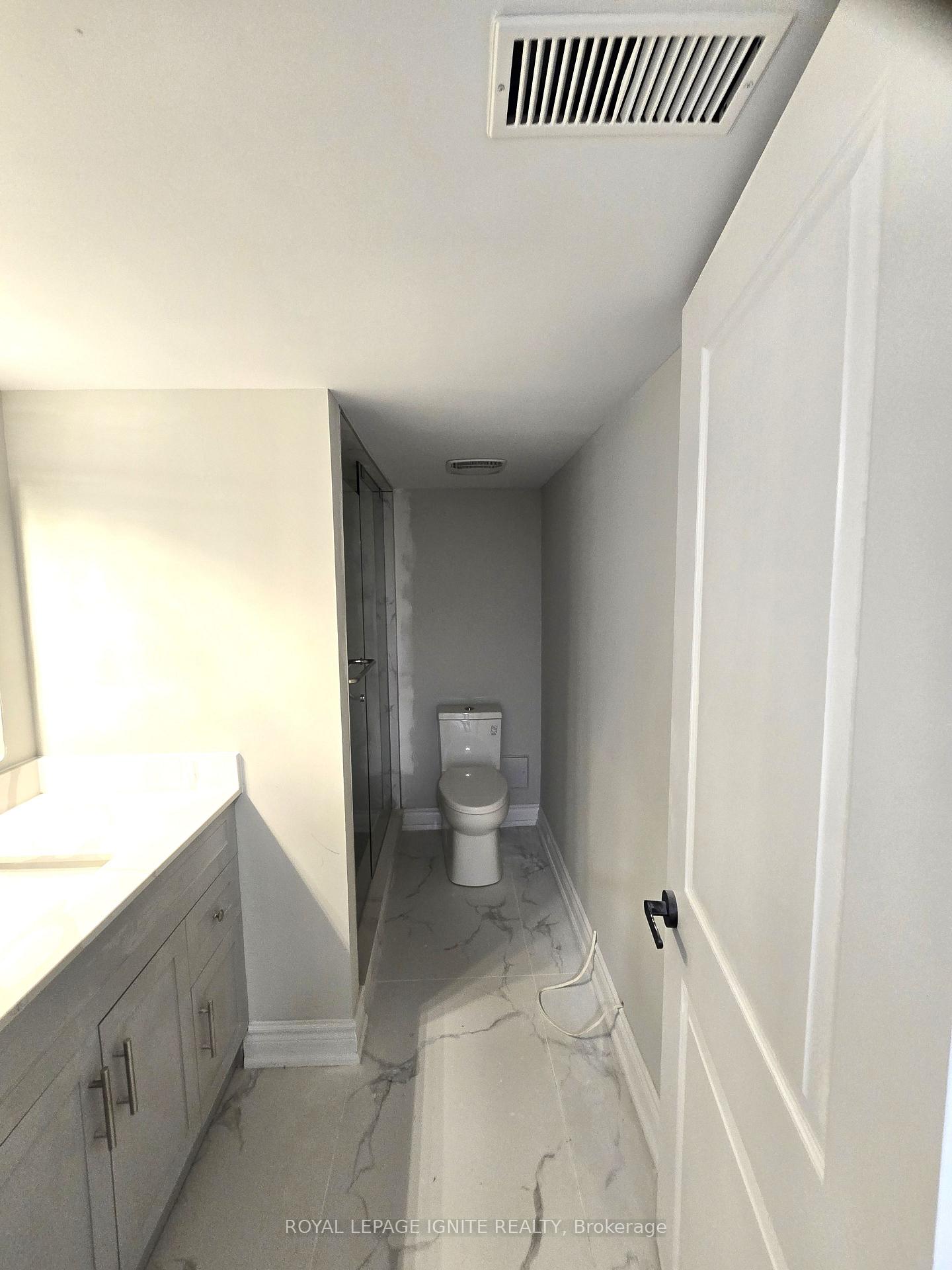 Photo 5 of Unit BSMT, 137 Jack Potts Way, Clarington, Courtice — HOMEH
