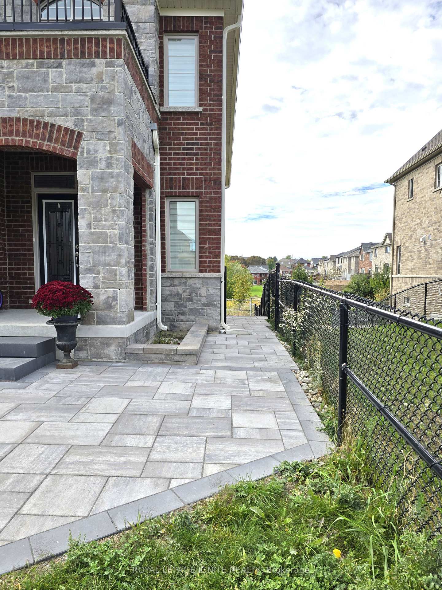 Photo 20 of Unit BSMT, 137 Jack Potts Way, Clarington, Courtice — HOMEH