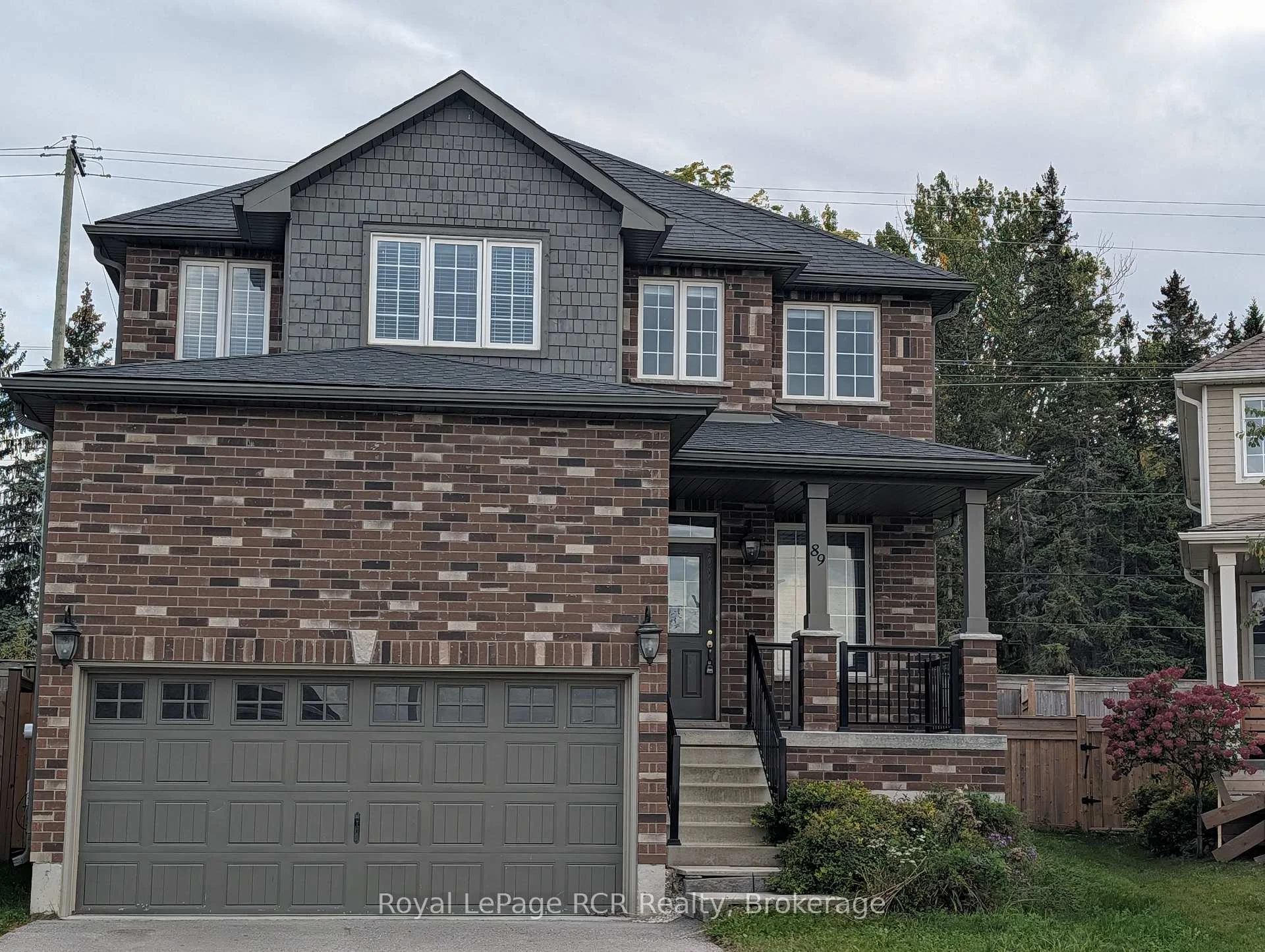 Photo 35 of 89 Lockerbie Crescent, Collingwood — HOMEH