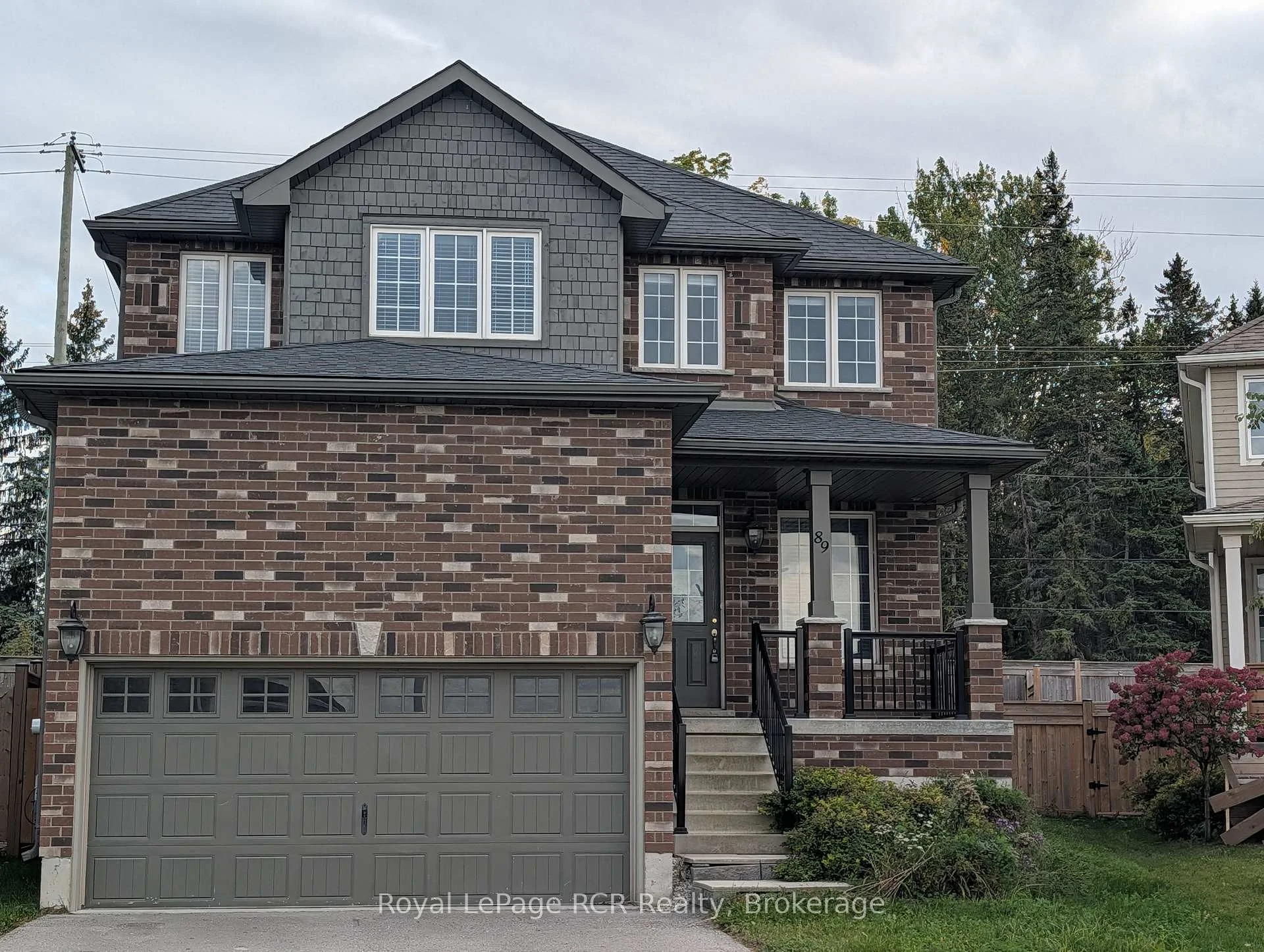Photo 41 of 89 Lockerbie Crescent, Collingwood — HOMEH