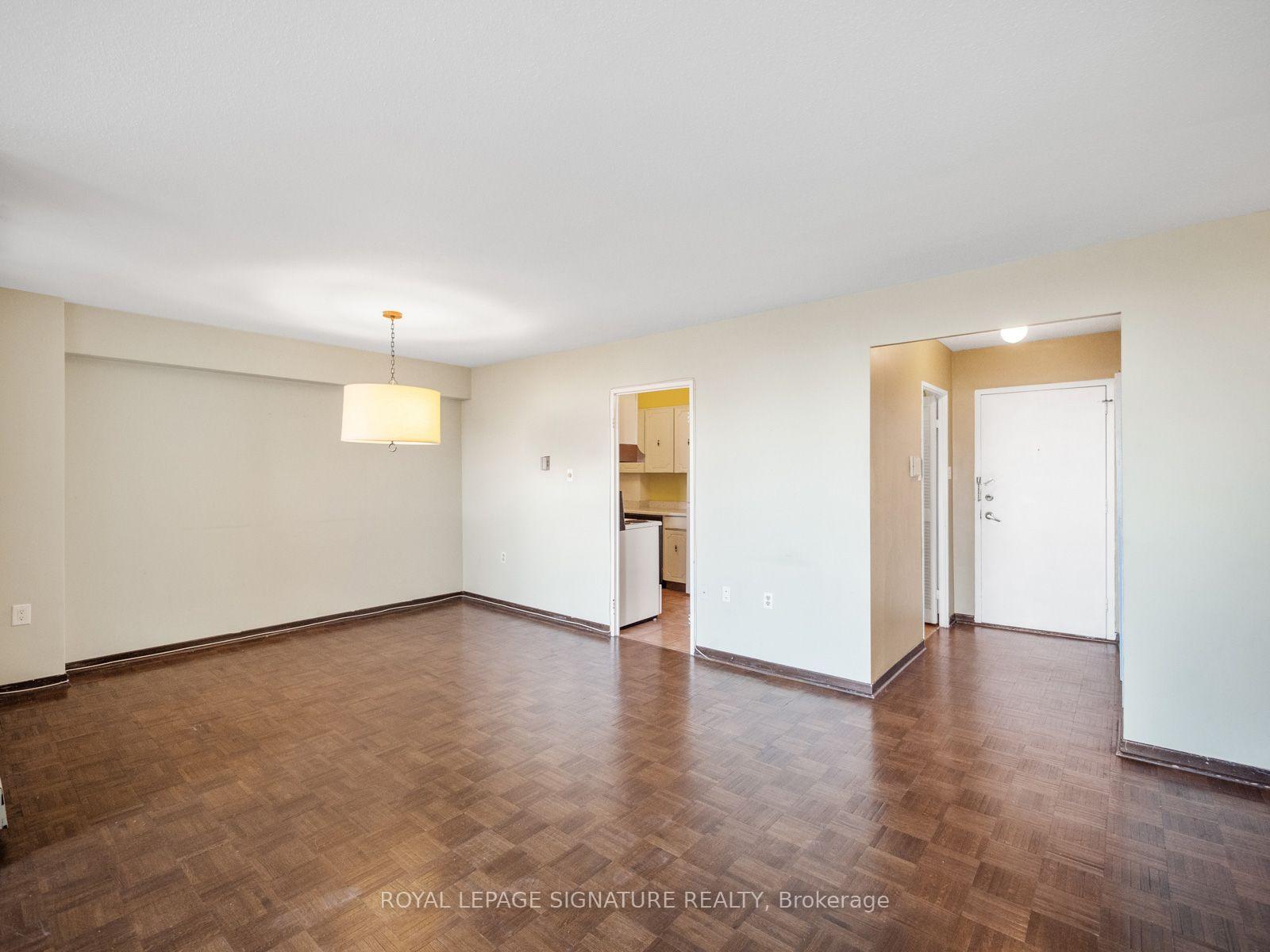 Photo 12 of Unit 404, 130 Neptune Drive, Toronto, Englemount-Lawrence — HOMEH