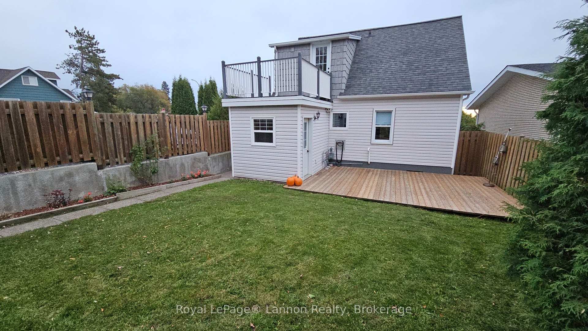 Photo 22 of 220 High Street S, Thunder Bay, Mariday Heights — HOMEH