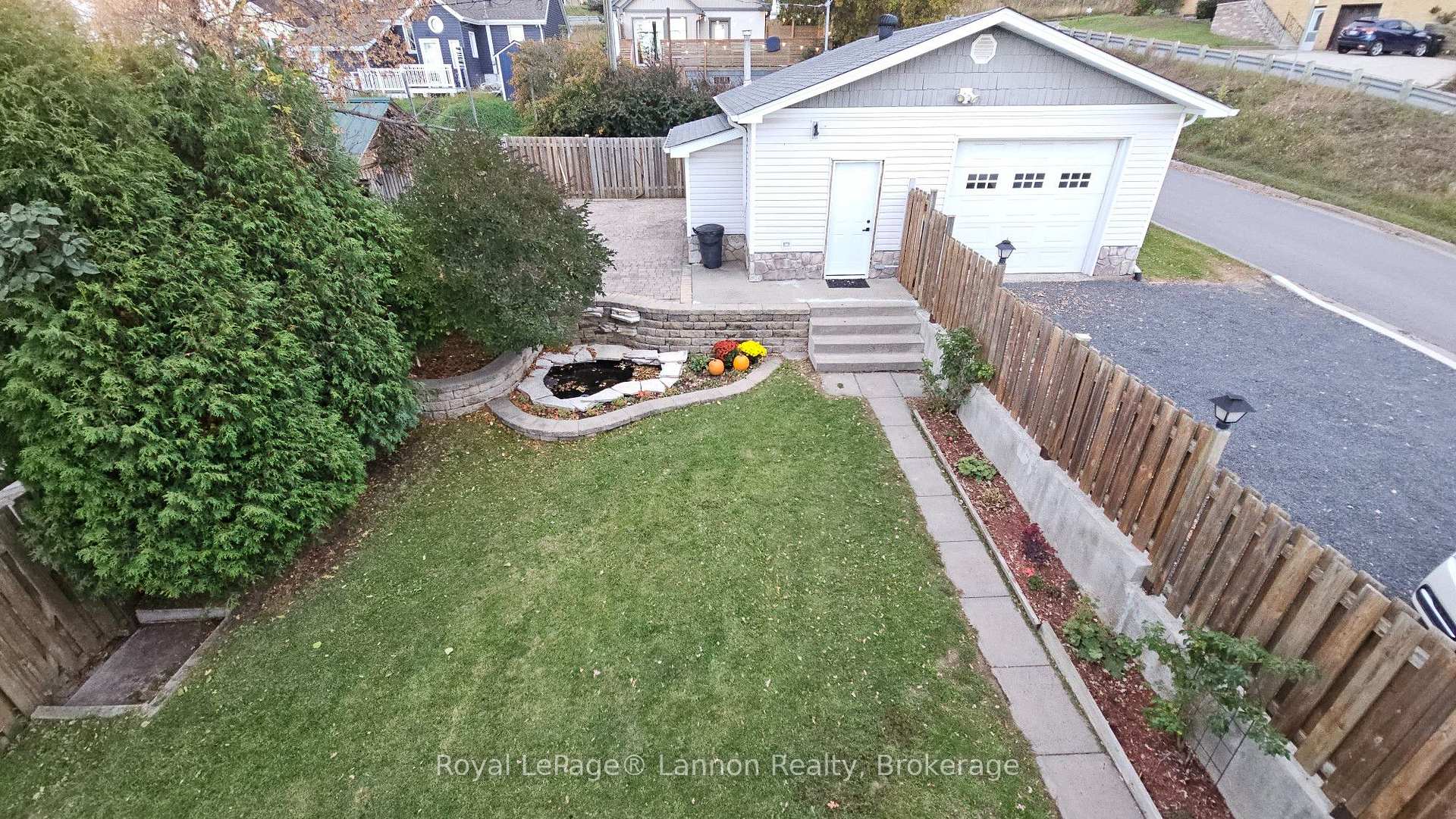 Photo 23 of 220 High Street S, Thunder Bay, Mariday Heights — HOMEH