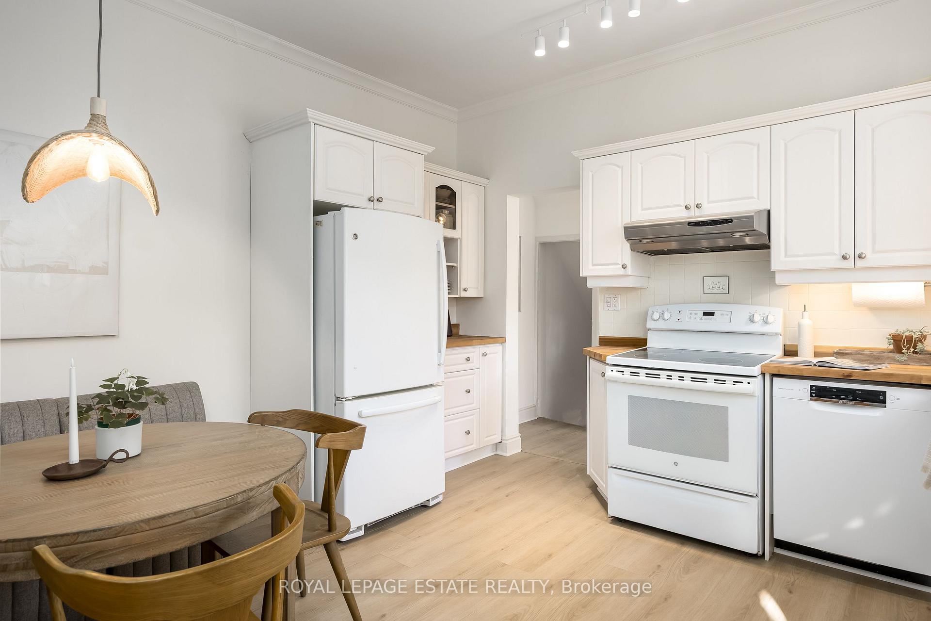 Photo 11 of 74 Edwin Avenue, Toronto, Dovercourt-Wallace Emerson-Junction — HOMEH