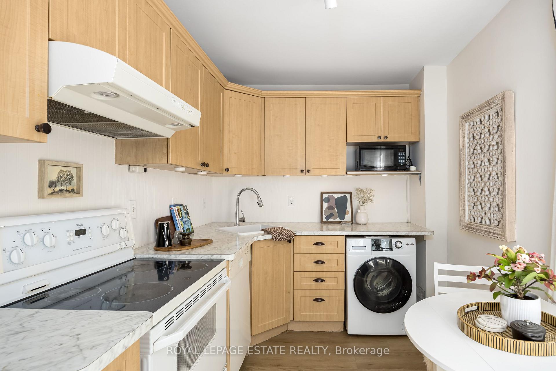 Photo 15 of 74 Edwin Avenue, Toronto, Dovercourt-Wallace Emerson-Junction — HOMEH