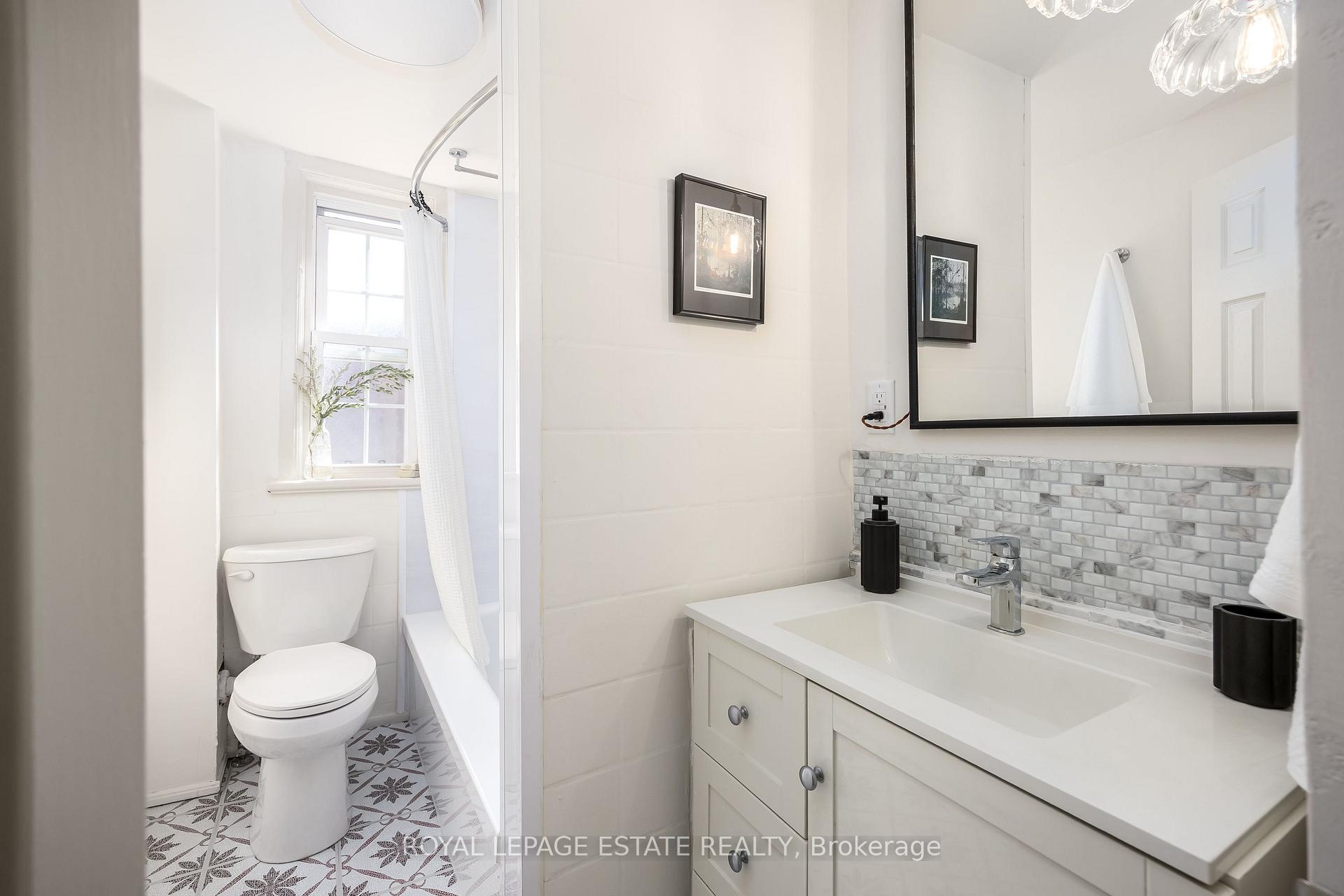 Photo 22 of 74 Edwin Avenue, Toronto, Dovercourt-Wallace Emerson-Junction — HOMEH