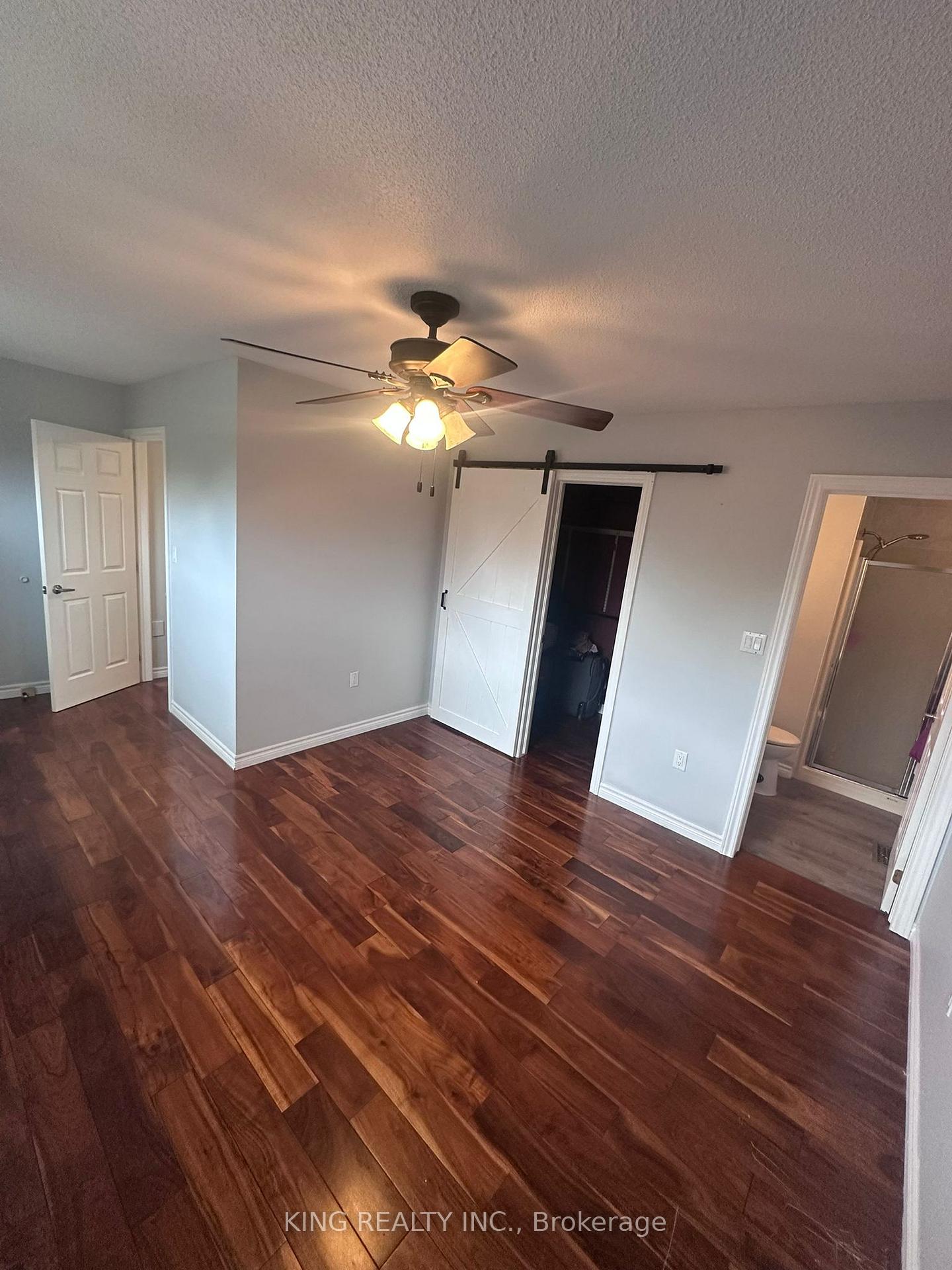 Photo 11 of 9 Whitehorn Crescent, Barrie, Holly — HOMEH