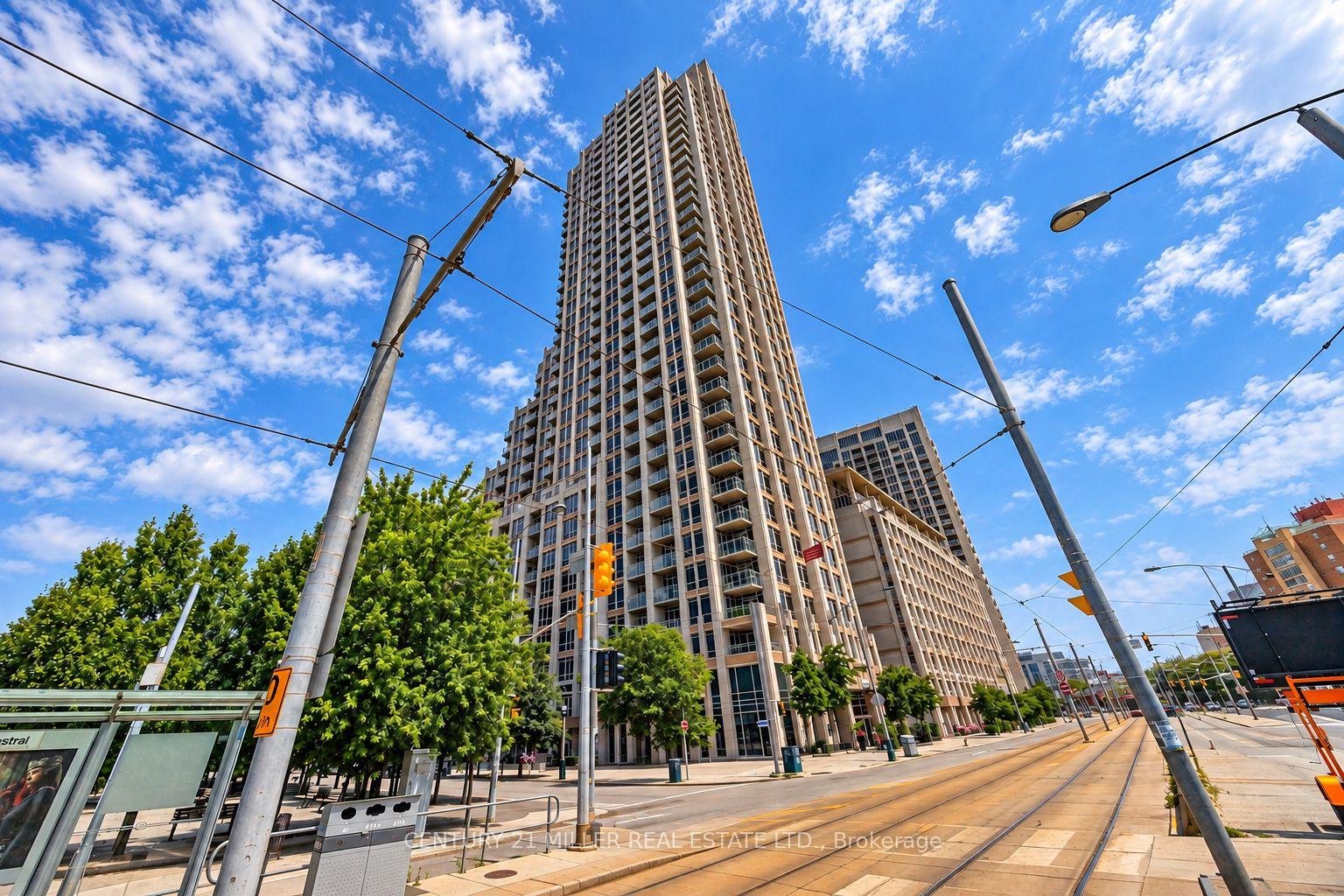 Photo of Unit 2403, 628 Fleet Street