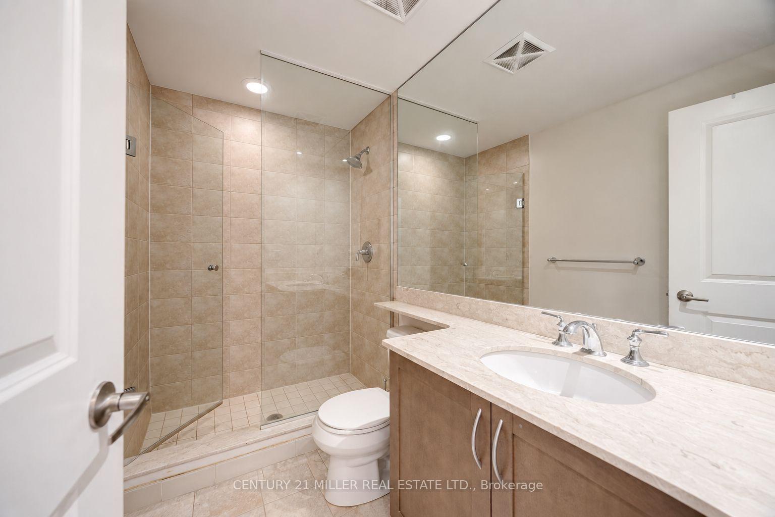 Photo 13 of Unit 2403, 628 Fleet Street, Toronto, Waterfront Communities — HOMEH