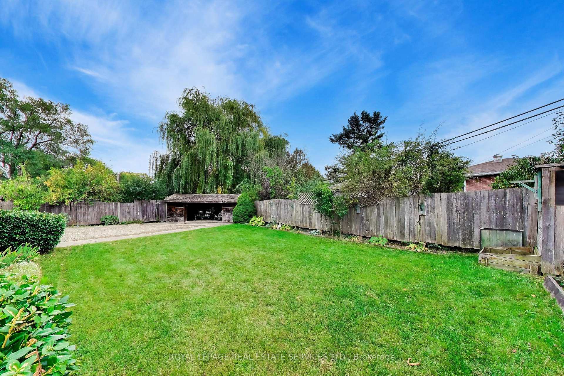 Photo 24 of 24 Elmvale Crescent, Etobicoke, West Humber-Clairville — HOMEH