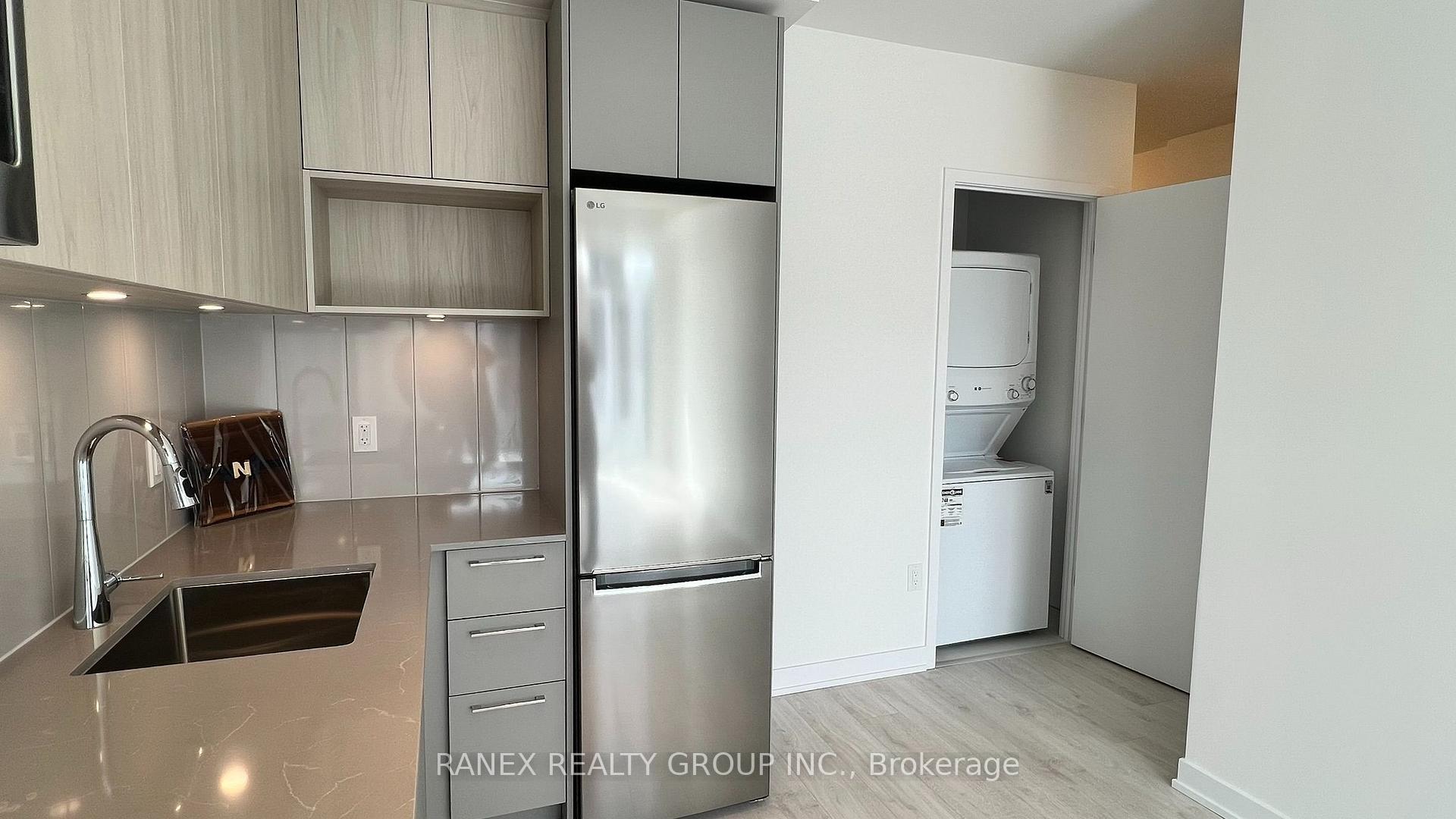 Photo 12 of Unit 206, 500 Plains Road E, Burlington, LaSalle — HOMEH