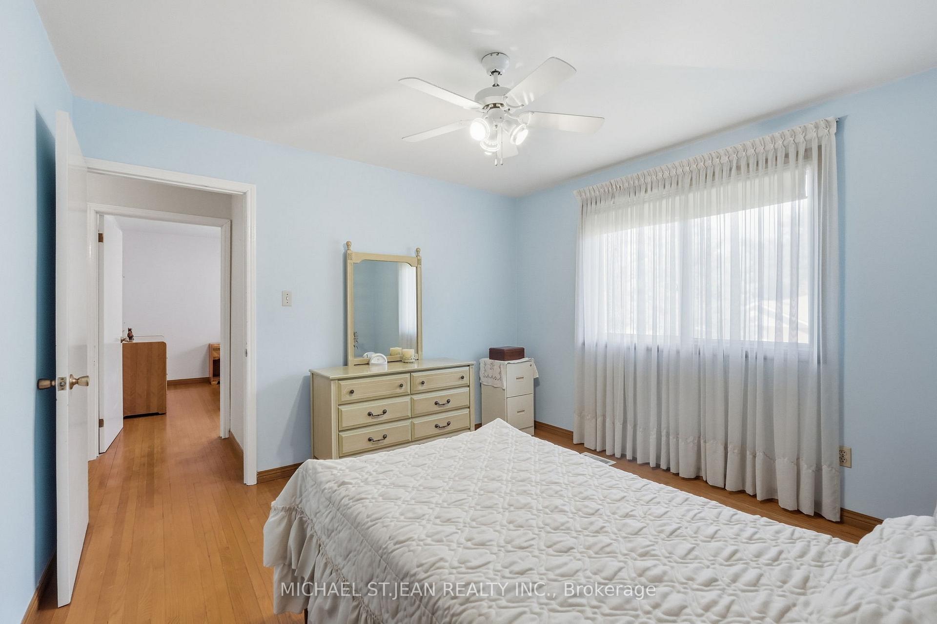 Photo 21 of 32 San Fernando Drive, Hamilton, Buchanan — HOMEH