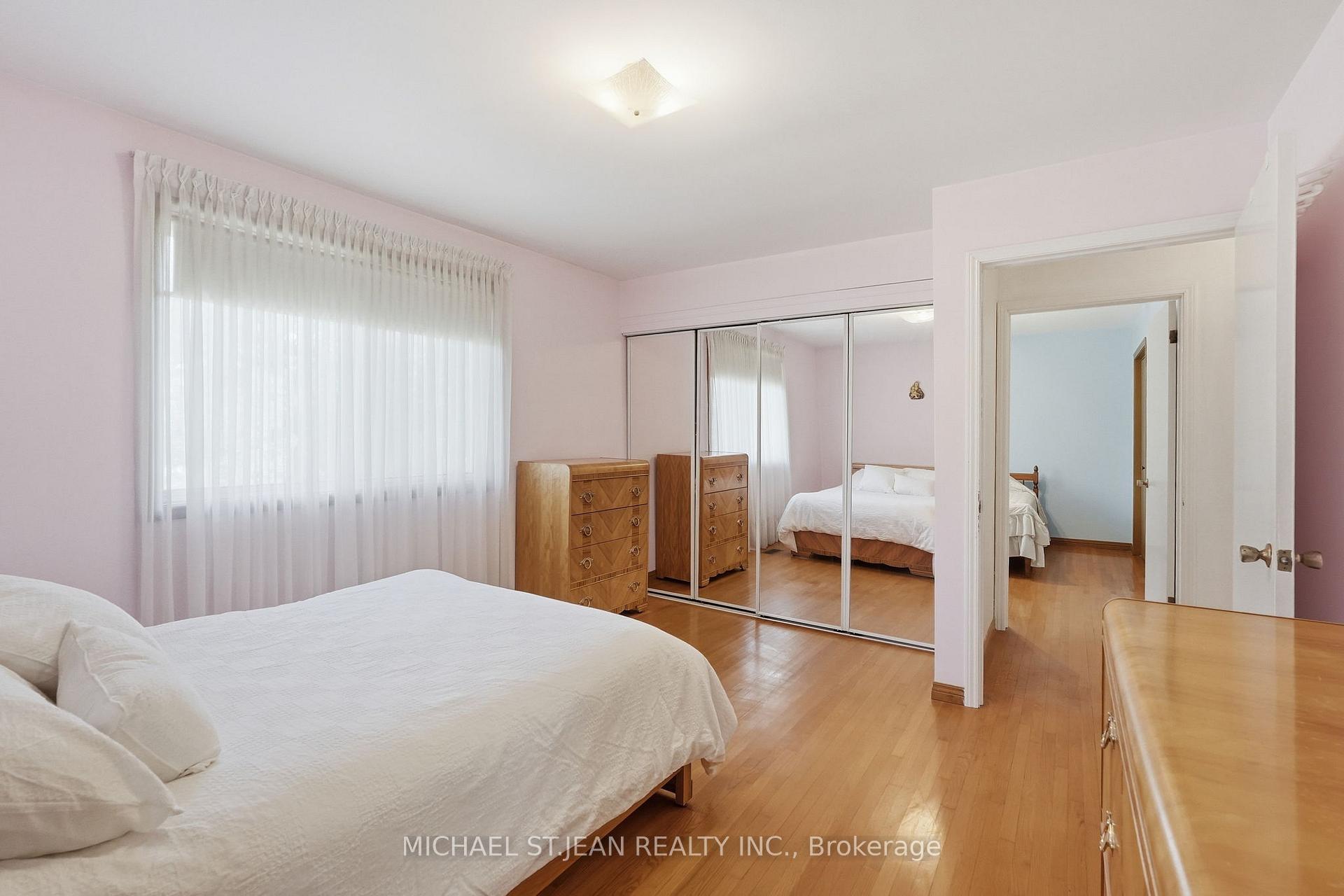 Photo 24 of 32 San Fernando Drive, Hamilton, Buchanan — HOMEH