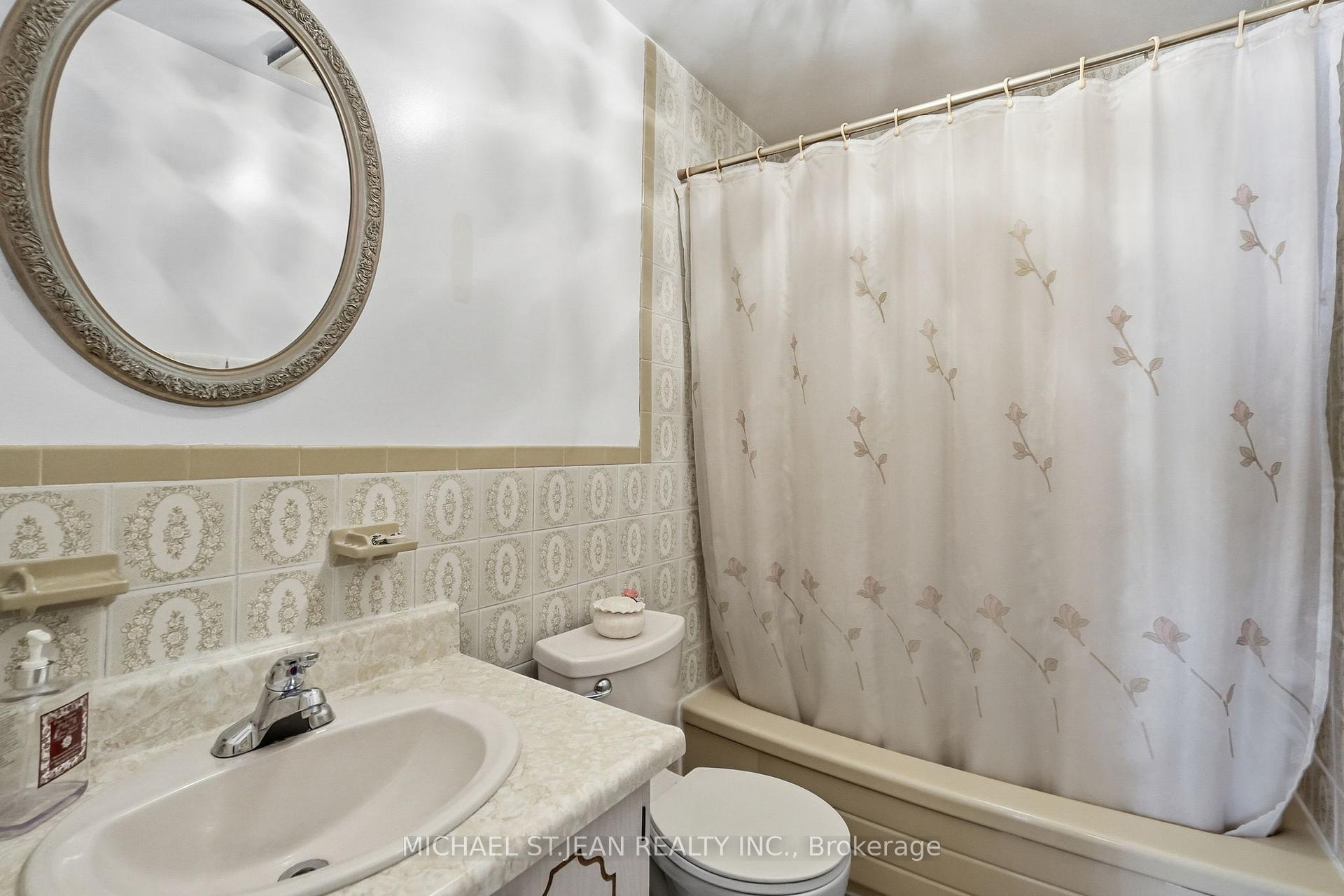 Photo 27 of 32 San Fernando Drive, Hamilton, Buchanan — HOMEH
