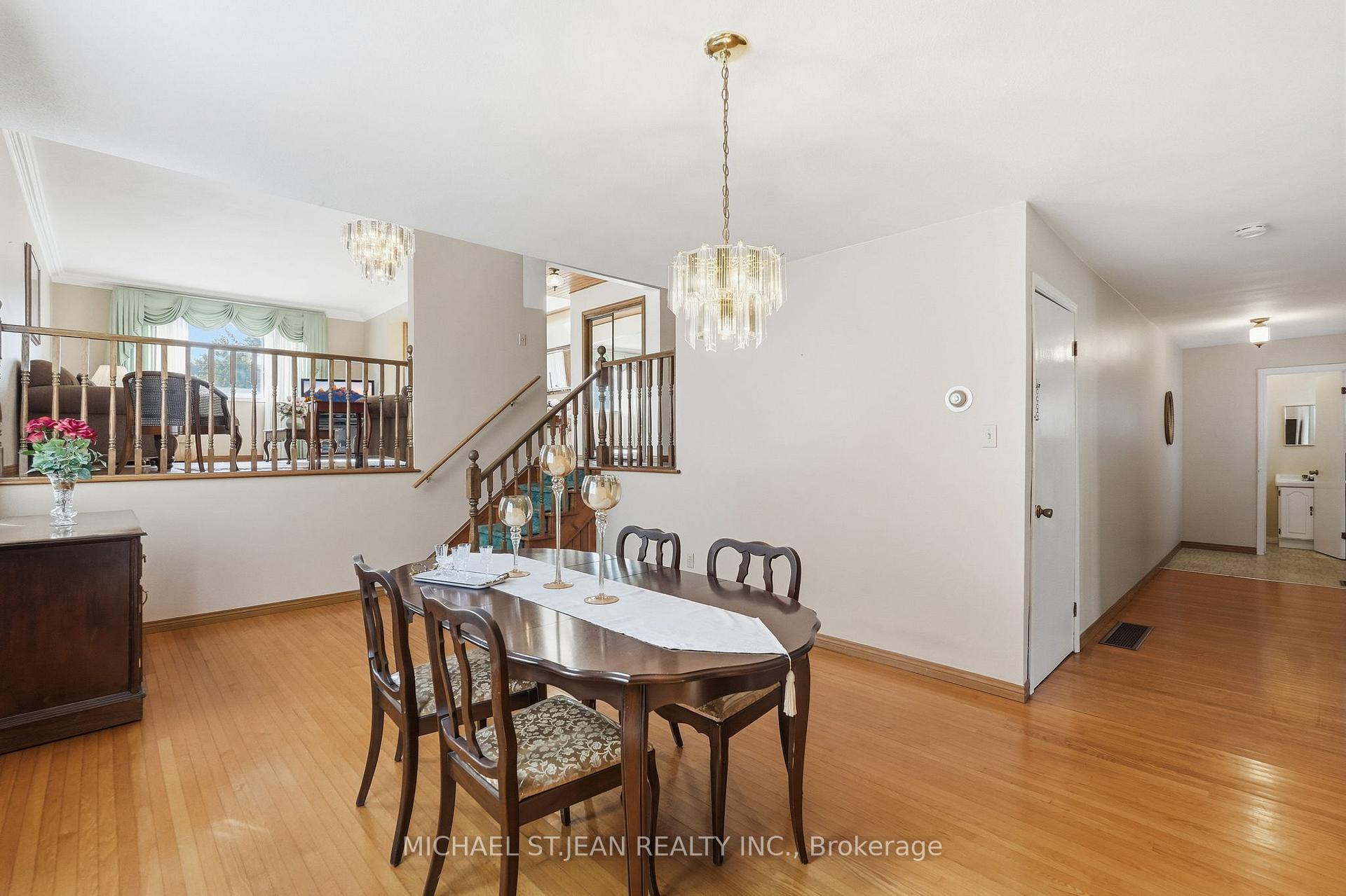 Photo 32 of 32 San Fernando Drive, Hamilton, Buchanan — HOMEH