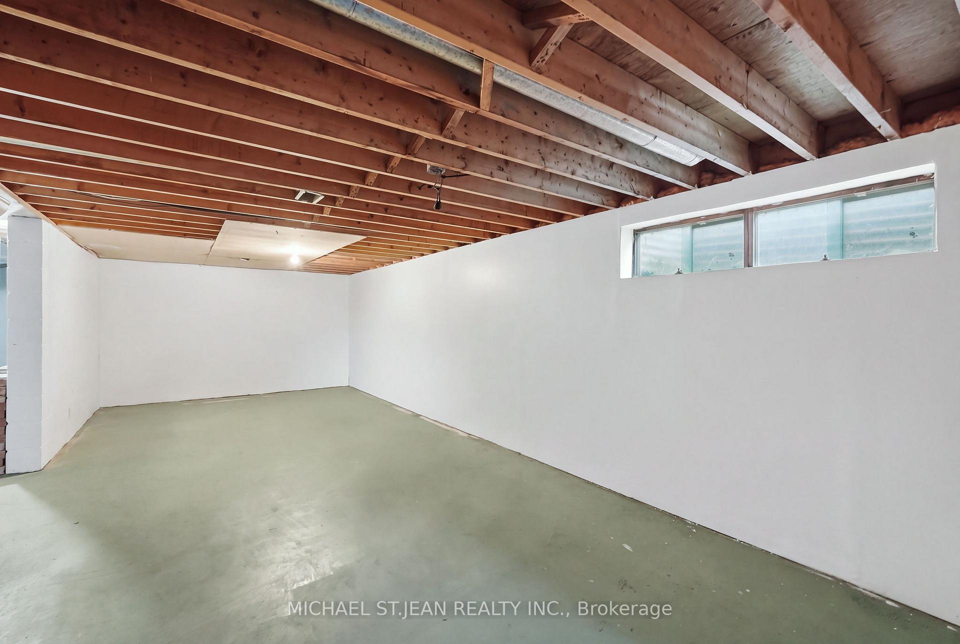 Photo 40 of 32 San Fernando Drive, Hamilton, Buchanan — HOMEH