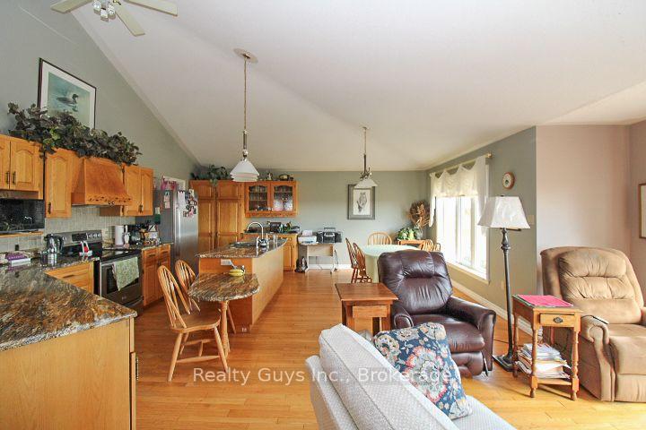 Photo 24 of 2230 10th Line W, Trent Hills, Rural Trent Hills — HOMEH