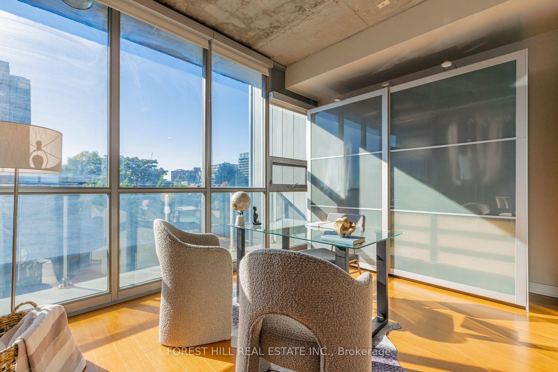 Photo 9 of Unit 415, 60 Bathurst Street, Toronto, Niagara — HOMEH