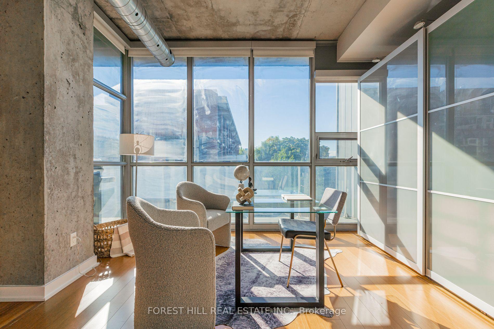 Photo 10 of Unit 415, 60 Bathurst Street, Toronto, Niagara — HOMEH