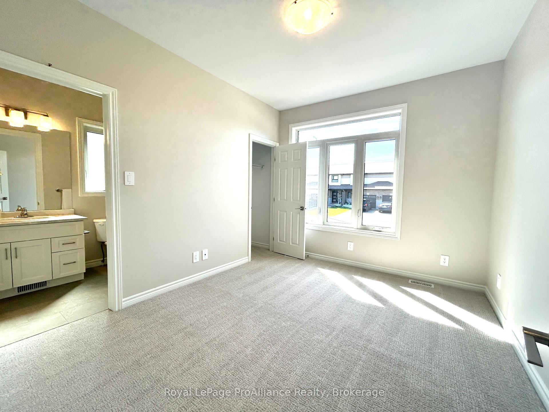 Photo 20 of 57 Cottonwood Drive, Belleville, Thurlow Ward — HOMEH