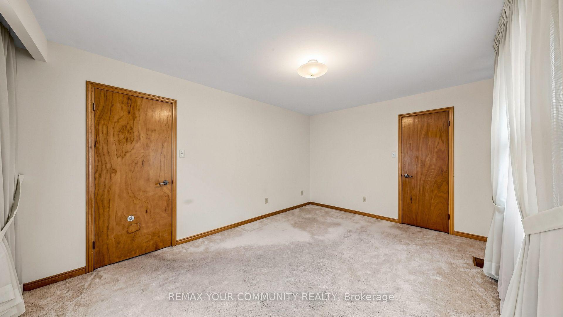Photo 29 of 2 Trimontium Crescent, Toronto, East York — HOMEH
