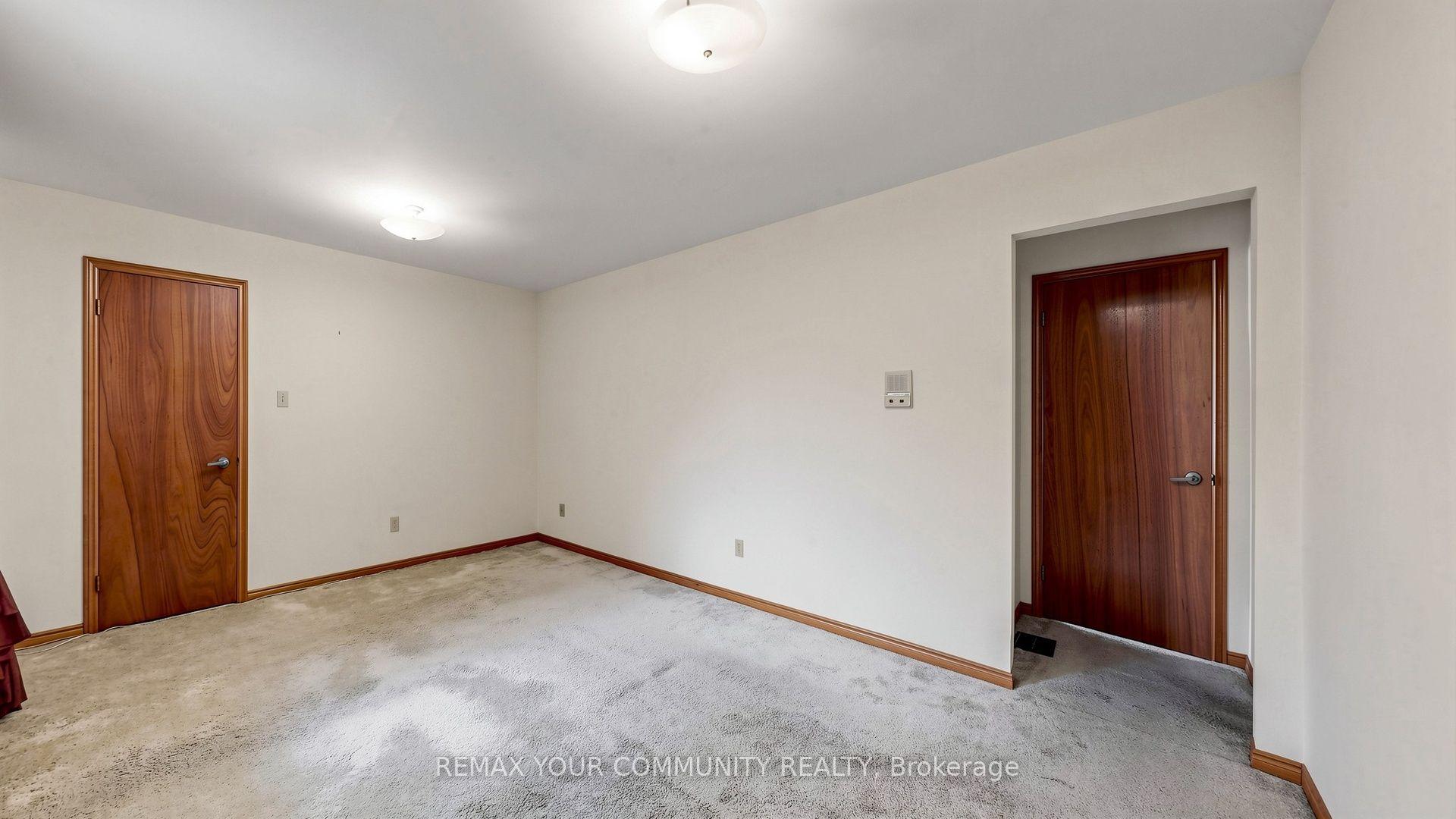 Photo 34 of 2 Trimontium Crescent, Toronto, East York — HOMEH