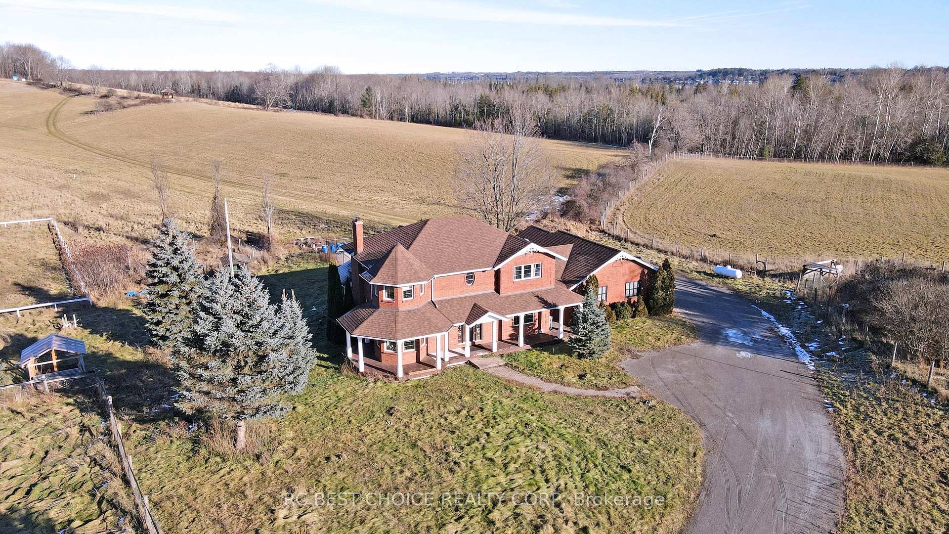 Photo of 571 Hickory Beach Road