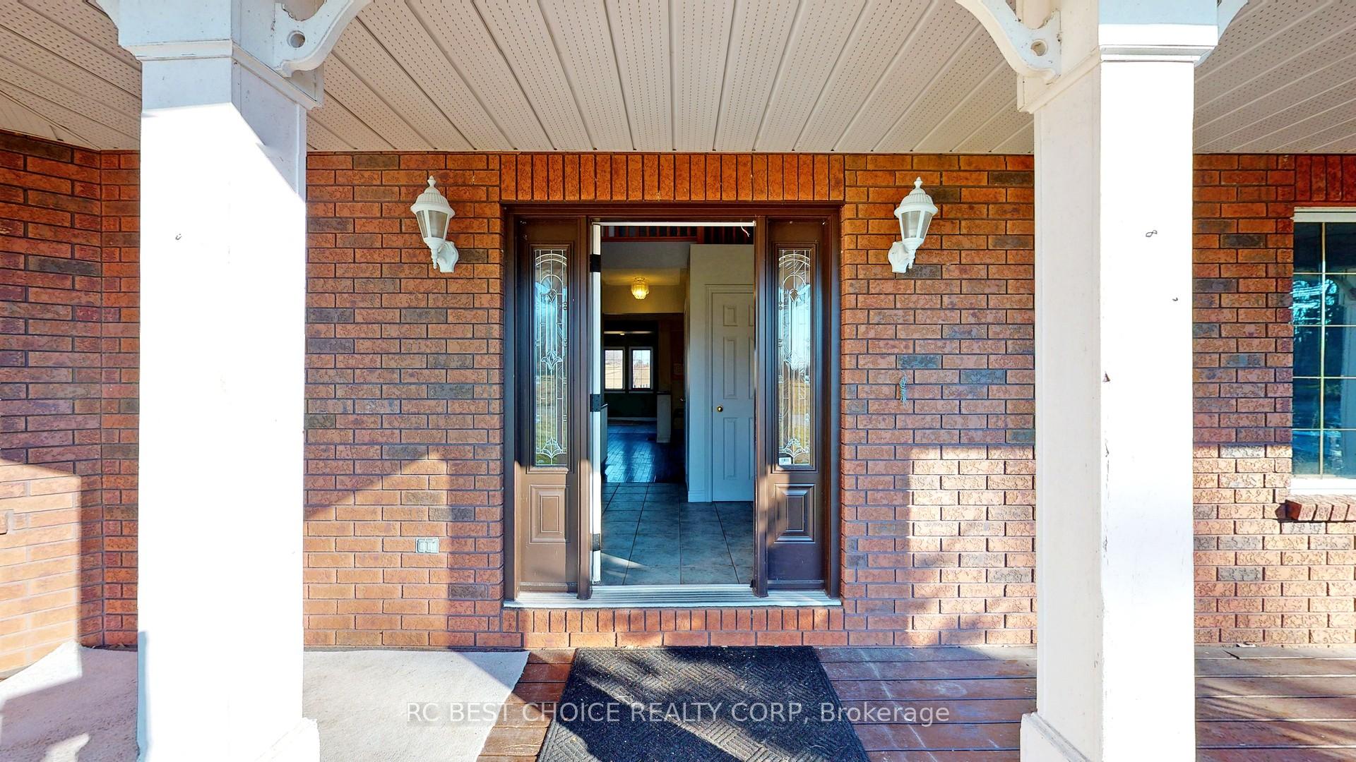 Photo 6 of 571 Hickory Beach Road, Kawartha Lakes, Verulam — HOMEH