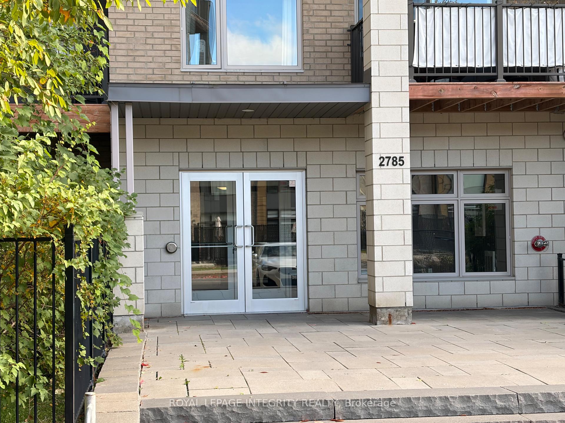 Photo 3 of Unit 213, 2785 Baseline Road, Ottawa, Redwood Park — HOMEH