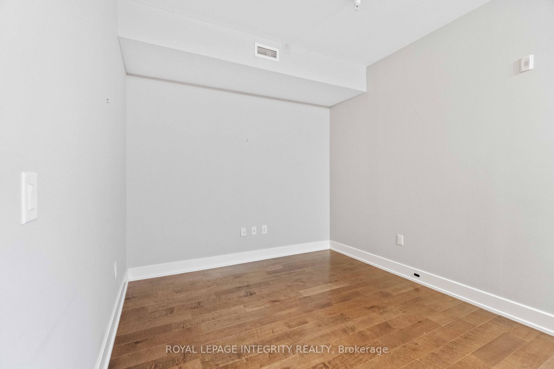 Photo 9 of Unit 213, 2785 Baseline Road, Ottawa, Redwood Park — HOMEH