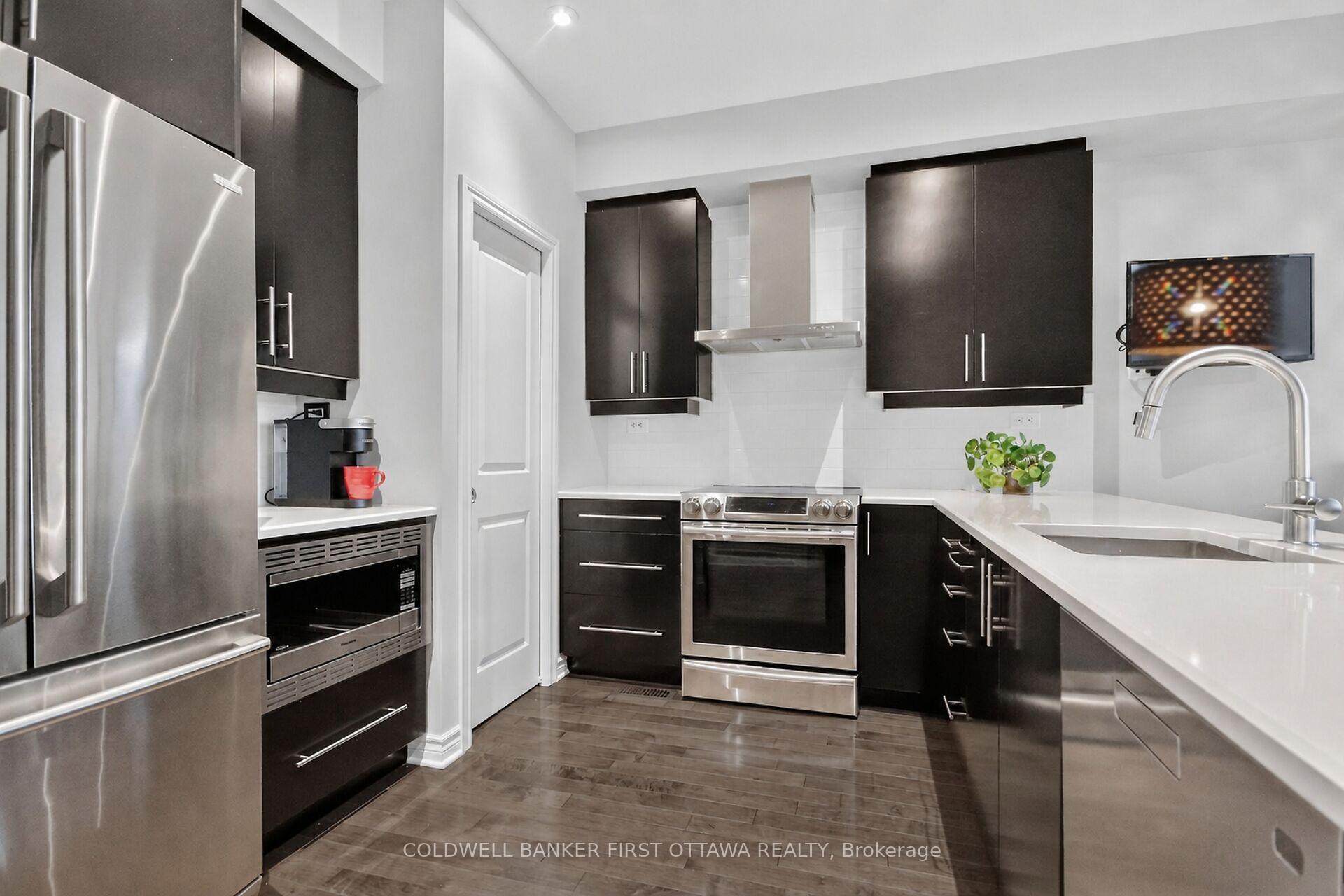 Photo 15 of 184 Mattingly Way, Ottawa, Riverside South/Gloucester Glen — HOMEH