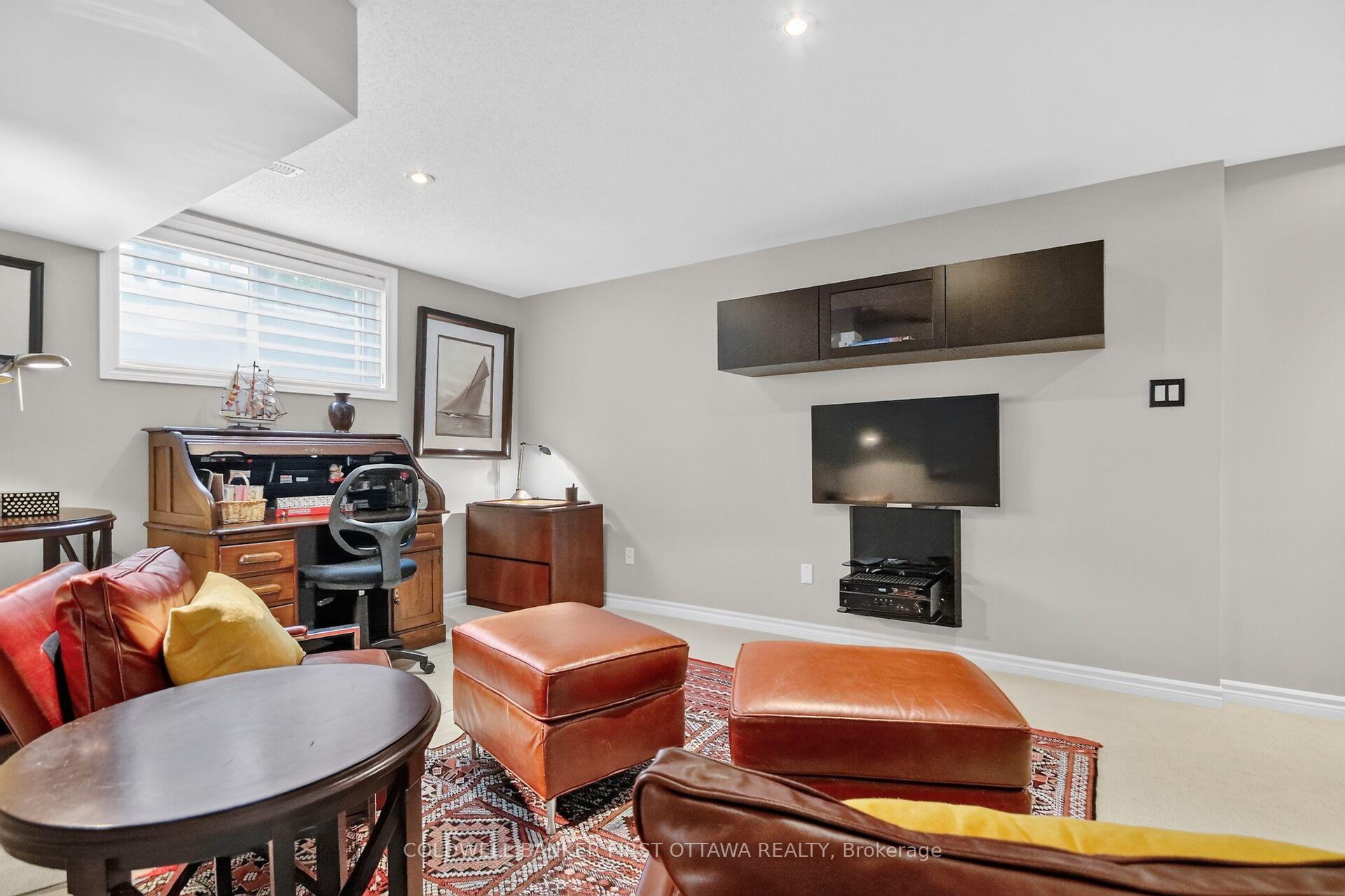 Photo 39 of 184 Mattingly Way, Ottawa, Riverside South/Gloucester Glen — HOMEH