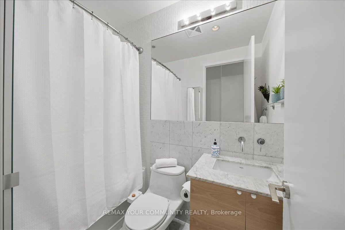 Photo 5 of Unit 227, 380 Macpherson Avenue, Toronto, Casa Loma — HOMEH
