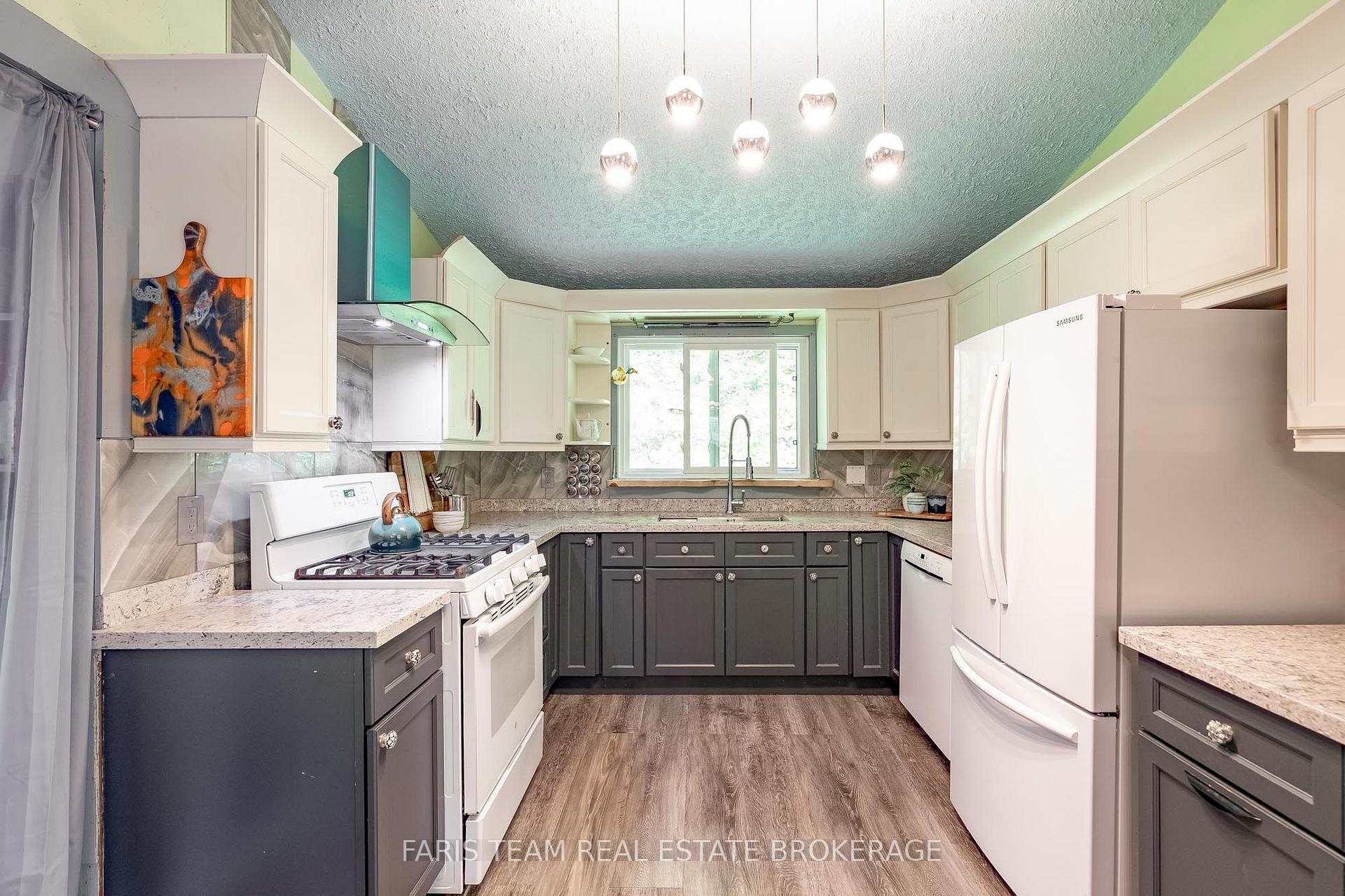 Photo 6 of 103 Silver Birch Drive, Tiny, Rural Tiny — HOMEH