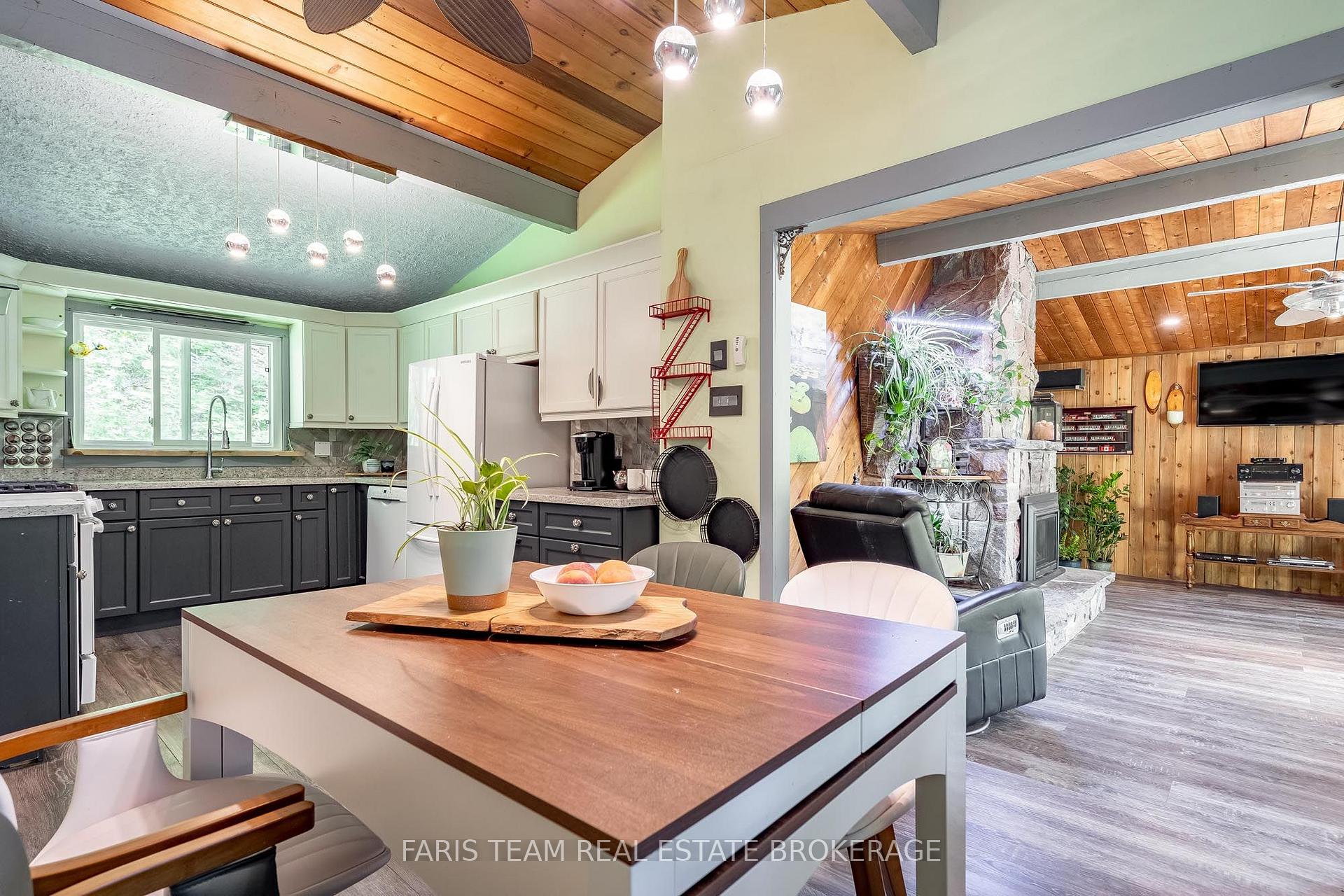 Photo 11 of 103 Silver Birch Drive, Tiny, Rural Tiny — HOMEH
