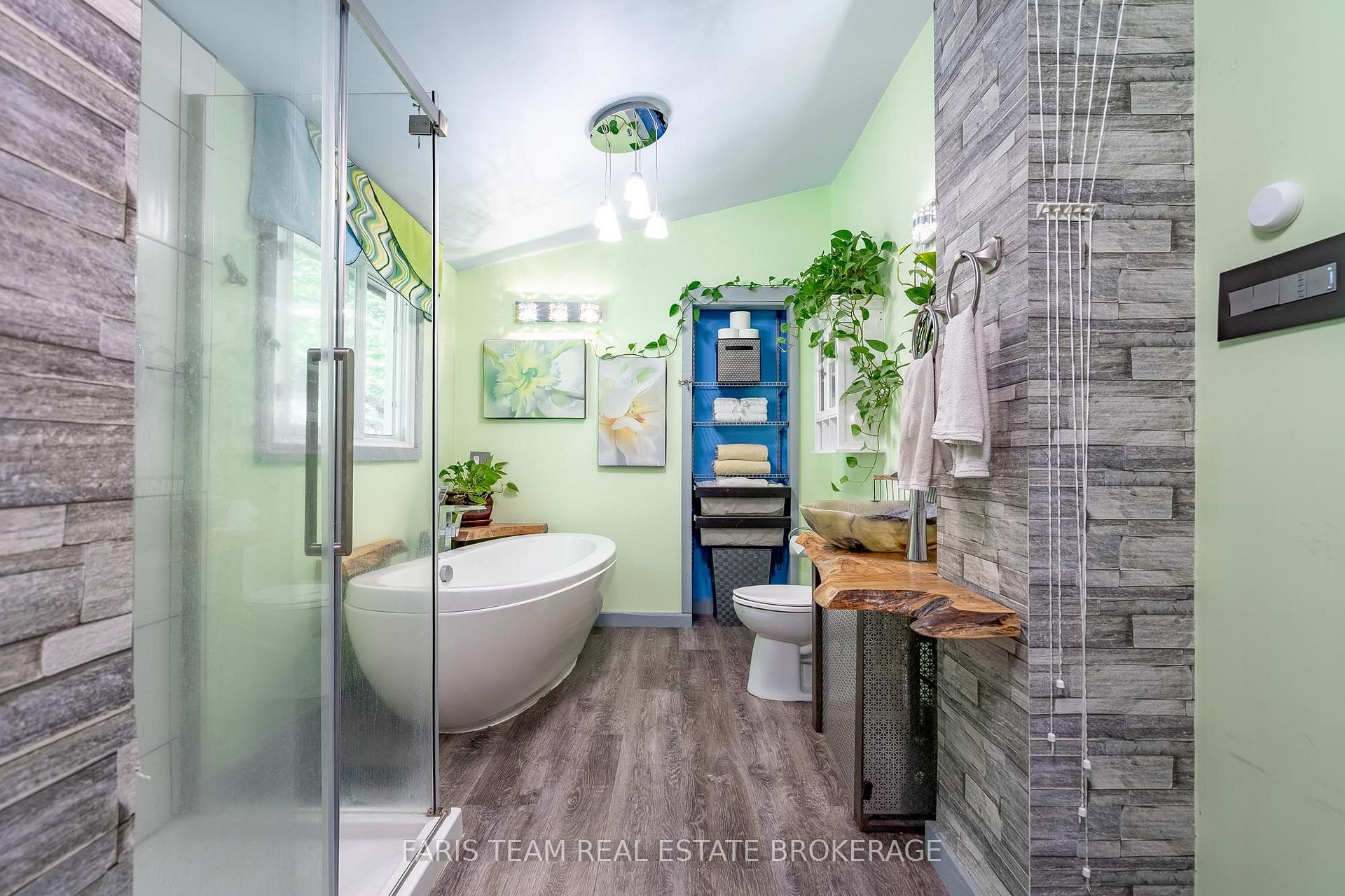 Photo 17 of 103 Silver Birch Drive, Tiny, Rural Tiny — HOMEH