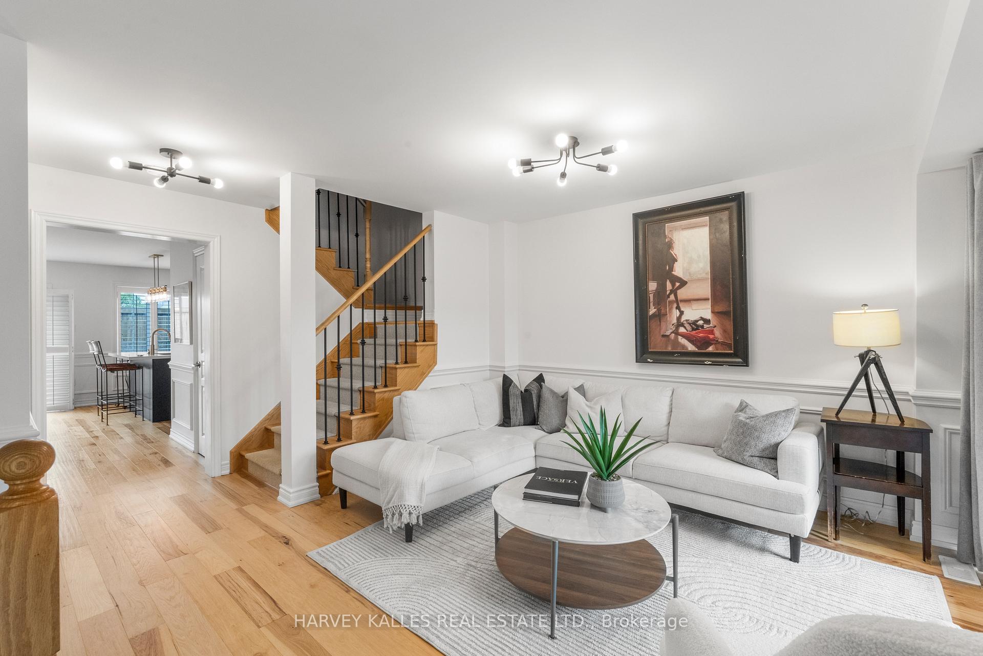 Photo 5 of 57 Elderbrook Crescent, Vaughan, Patterson — HOMEH