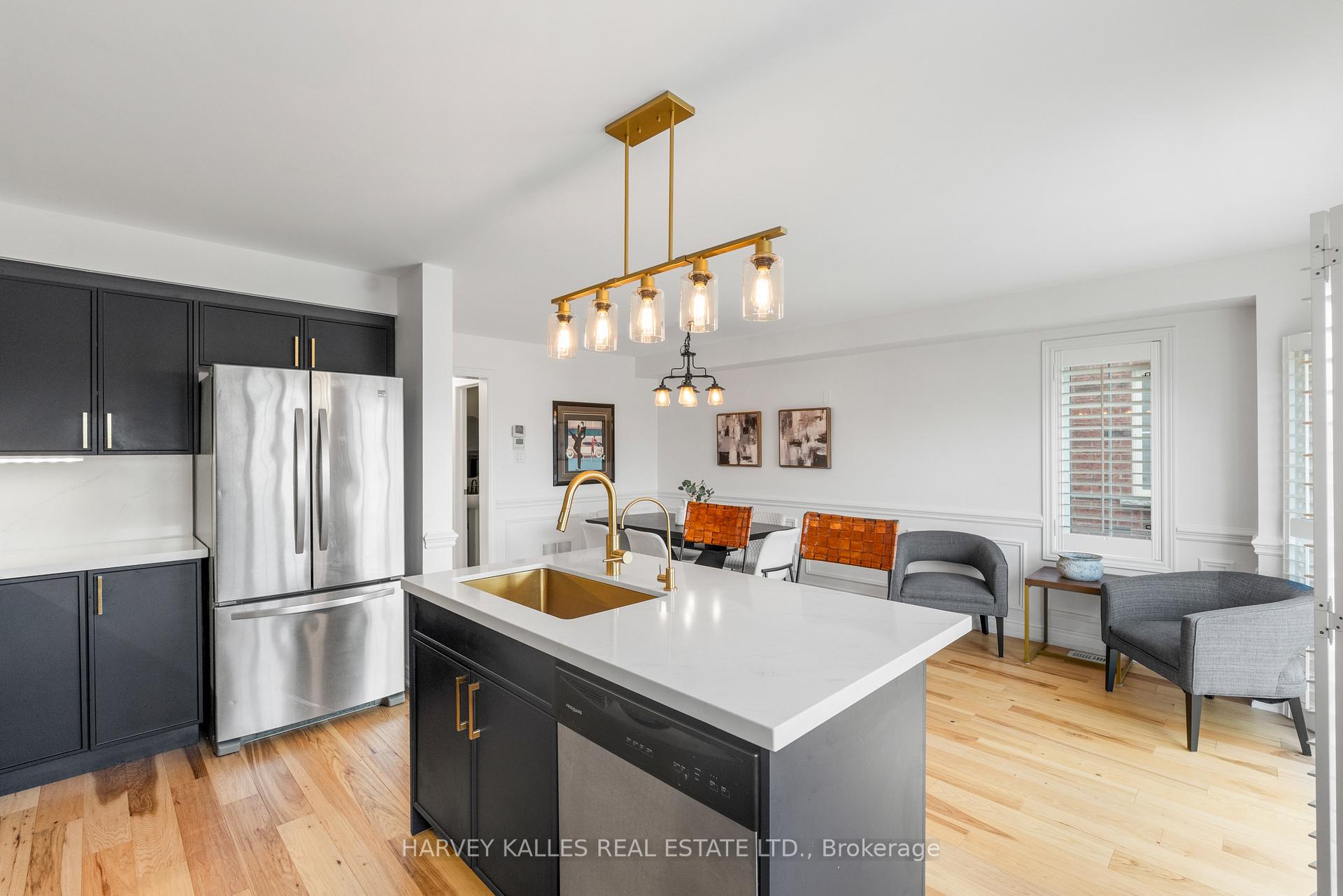 Photo 13 of 57 Elderbrook Crescent, Vaughan, Patterson — HOMEH