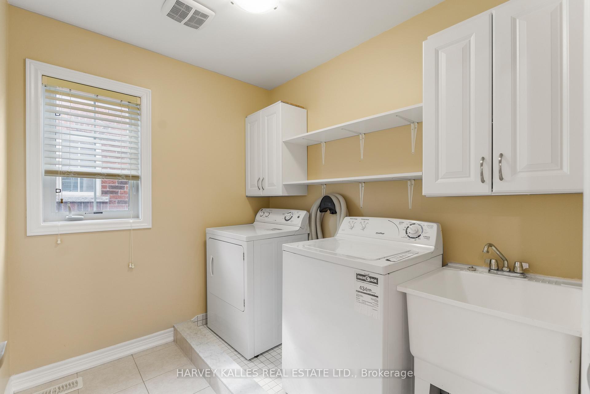 Photo 21 of 57 Elderbrook Crescent, Vaughan, Patterson — HOMEH
