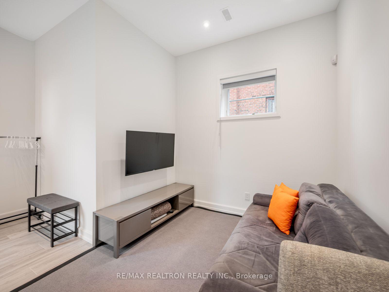 Photo 14 of Unit Lower, 10 Katherine Road, North York, Downsview-Roding-CFB — HOMEH