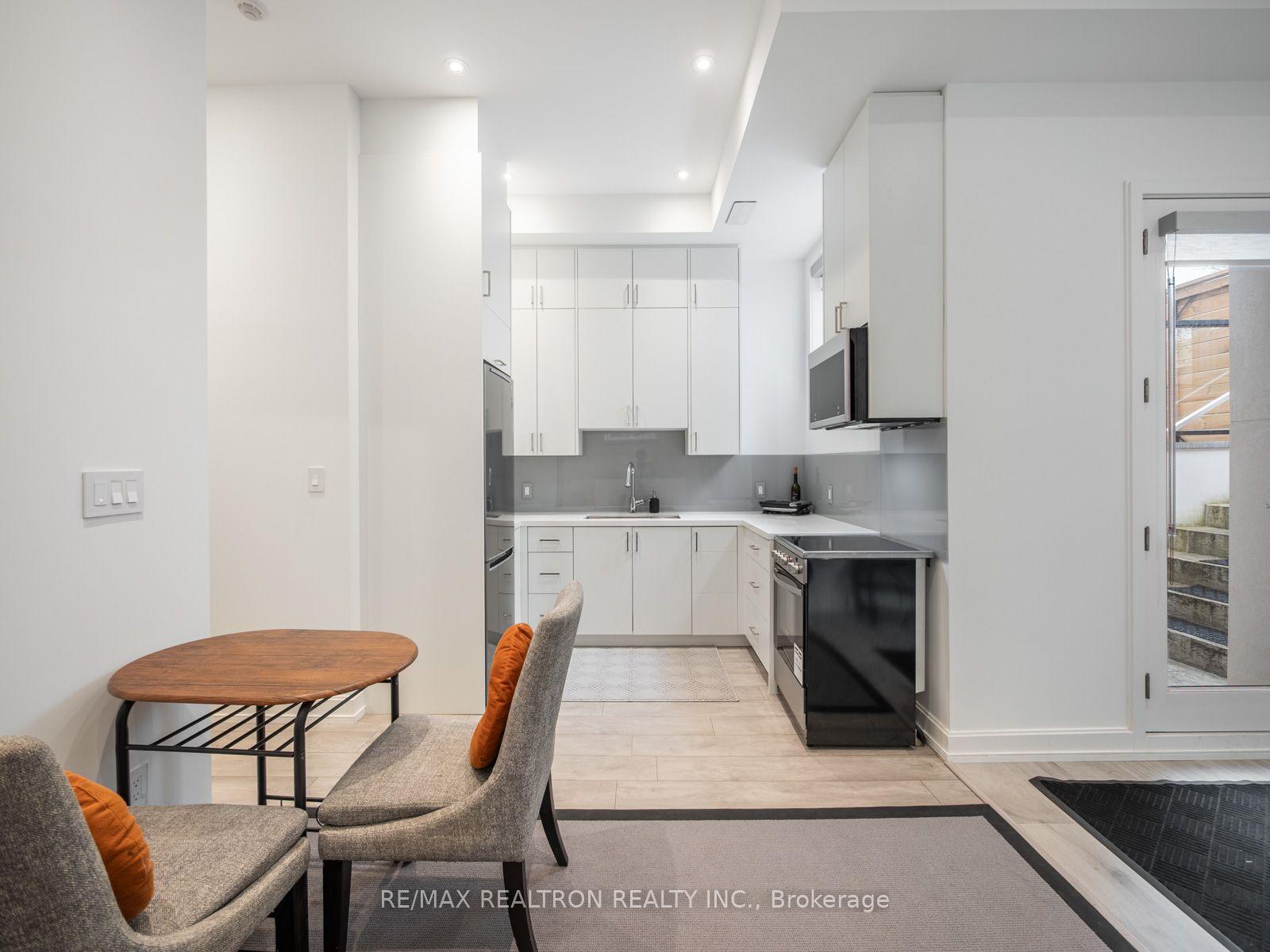 Photo 18 of Unit Lower, 10 Katherine Road, North York, Downsview-Roding-CFB — HOMEH
