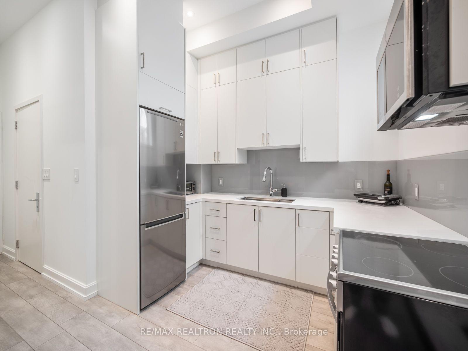 Photo 22 of Unit Lower, 10 Katherine Road, North York, Downsview-Roding-CFB — HOMEH