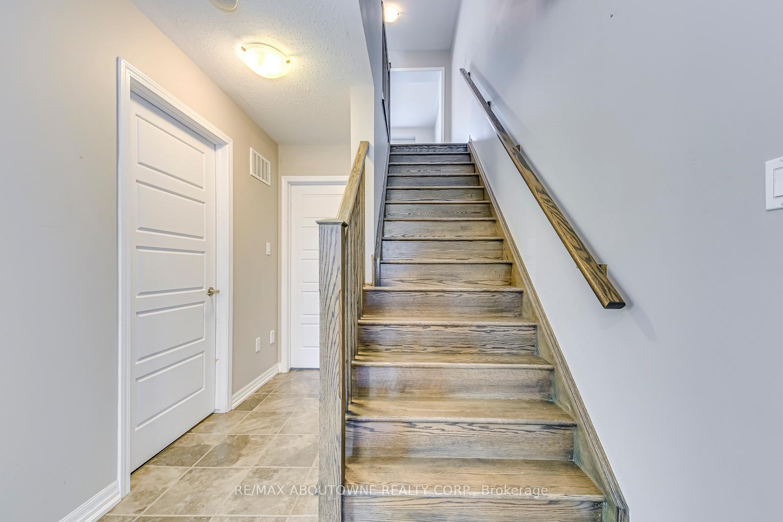 Photo 9 of 212 Ellen Davidson Drive, Oakville, Glenorchy — HOMEH