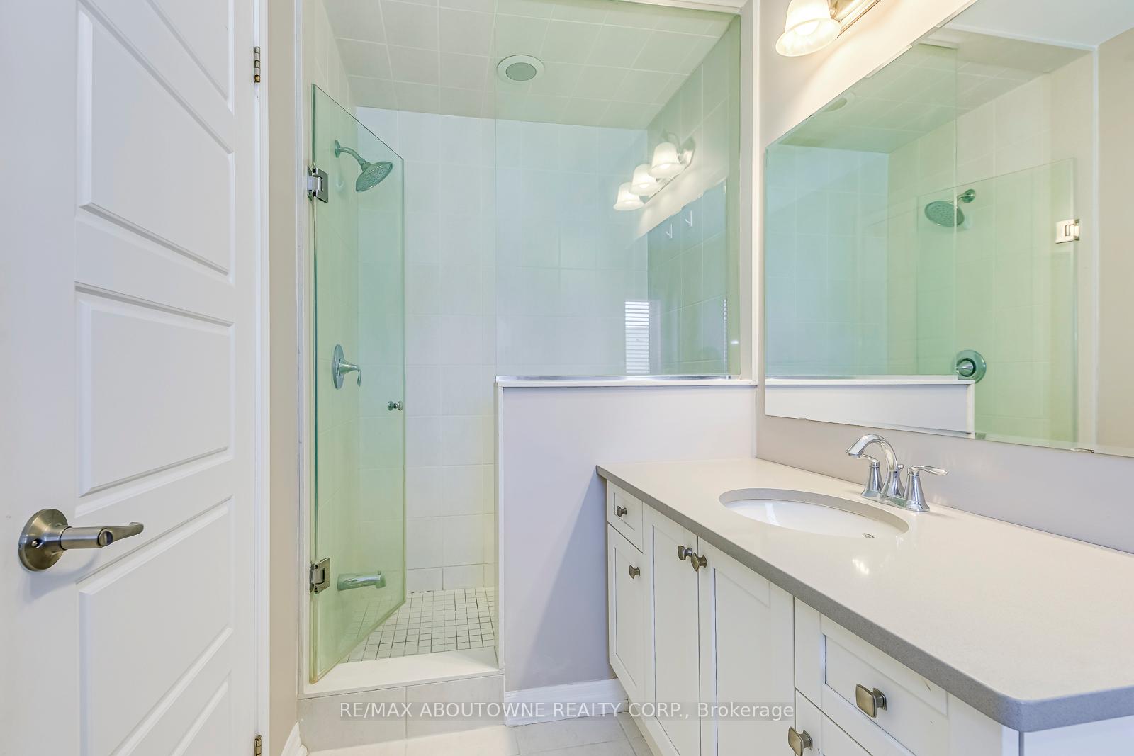 Photo 33 of 212 Ellen Davidson Drive, Oakville, Glenorchy — HOMEH