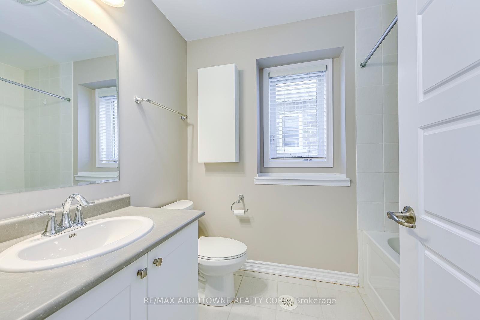Photo 36 of 212 Ellen Davidson Drive, Oakville, Glenorchy — HOMEH
