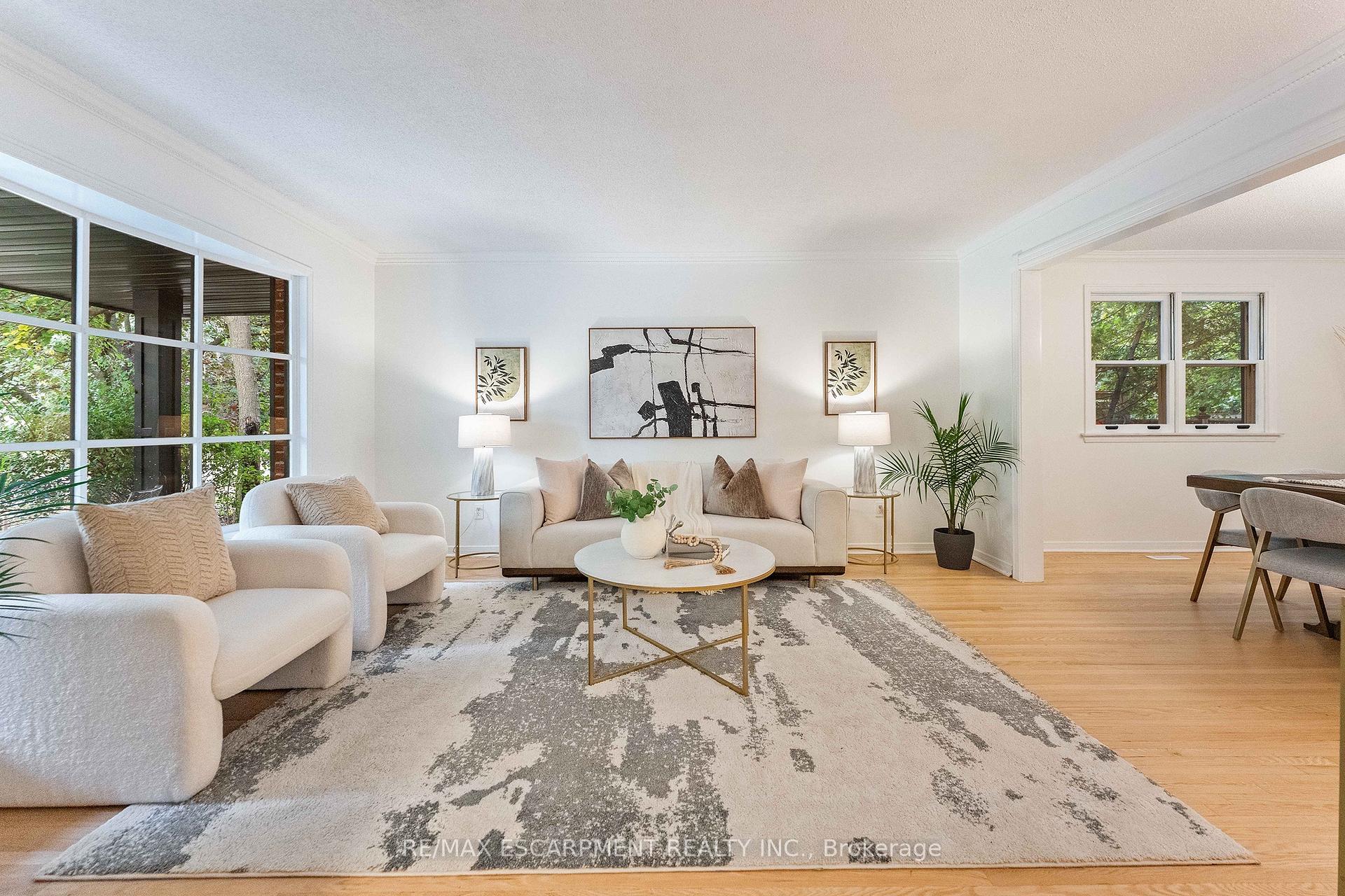 Photo 2 of 786 Edistel Crescent, Mississauga, Lorne Park — HOMEH