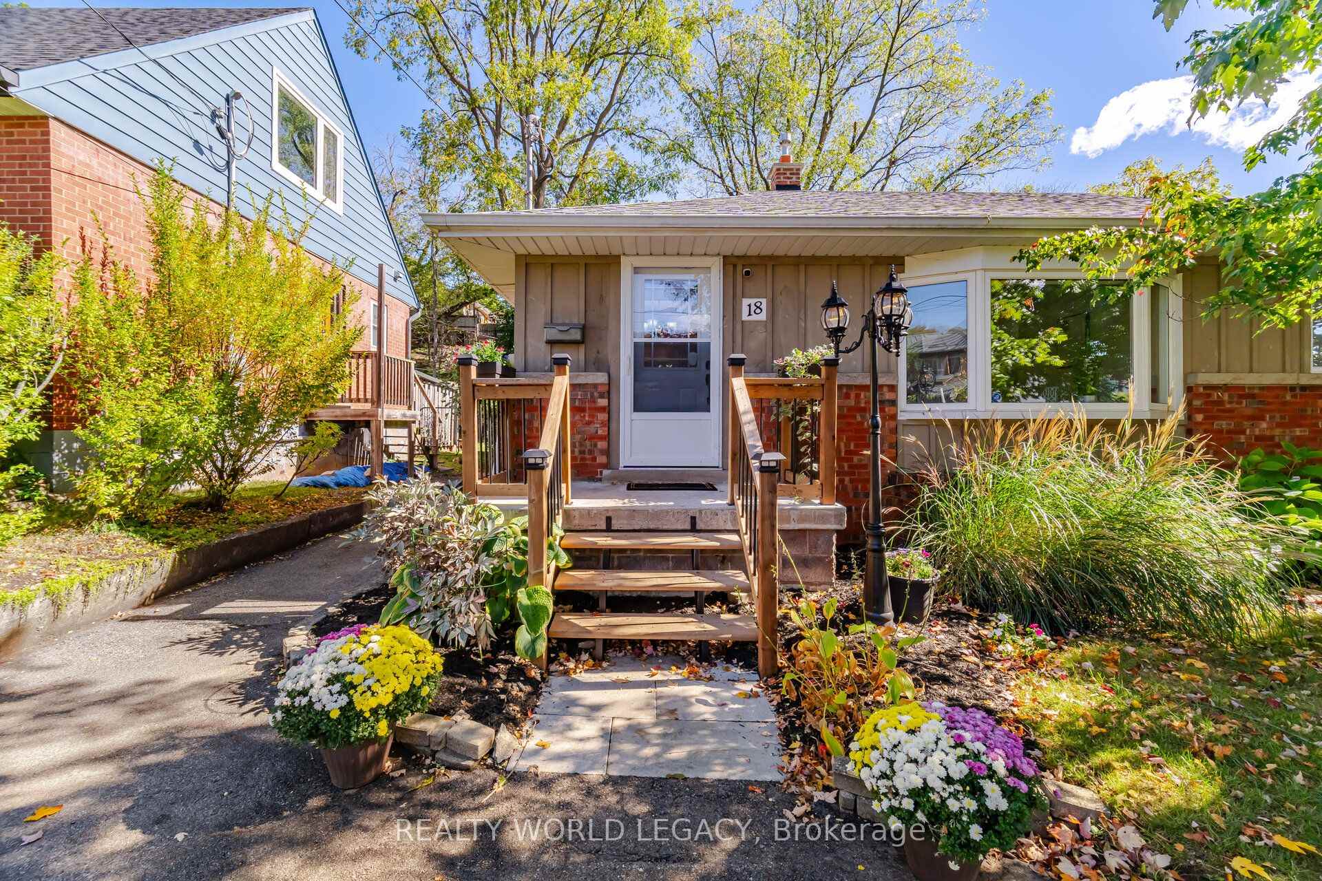 Photo of 18 Delsey Street